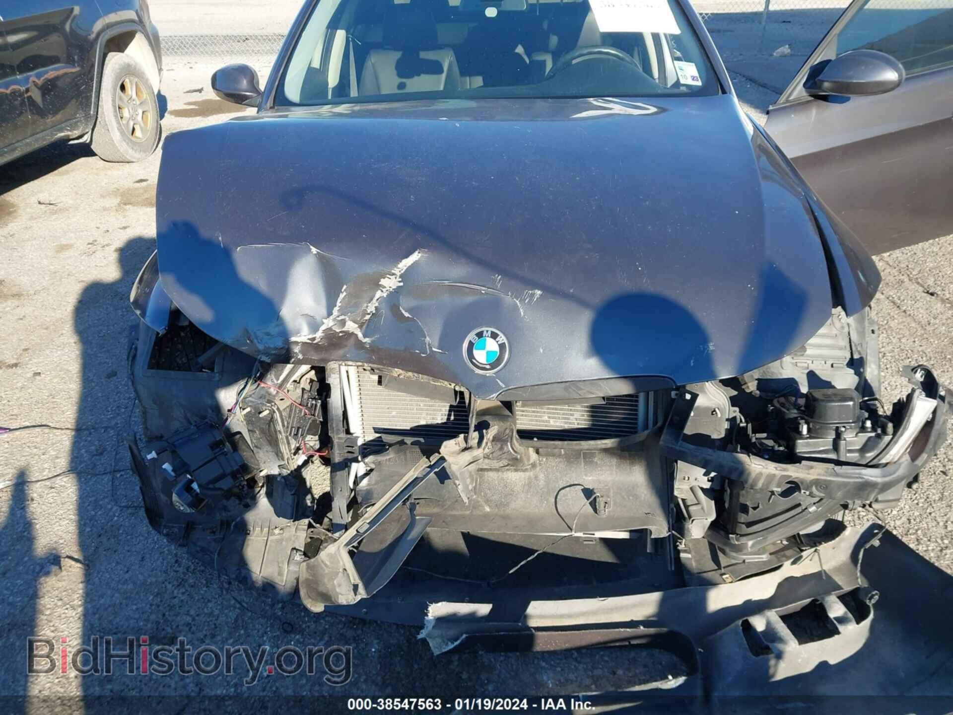 2006 BMW 325I - VIN: WBAVB13516PS65892 - Фото 10