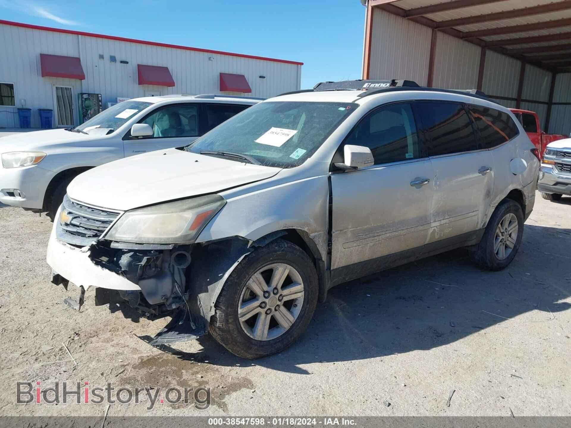 2014 CHEVROLET TRAVERSE - VIN: 1GNKRGKD4EJ129231 - Фото 2
