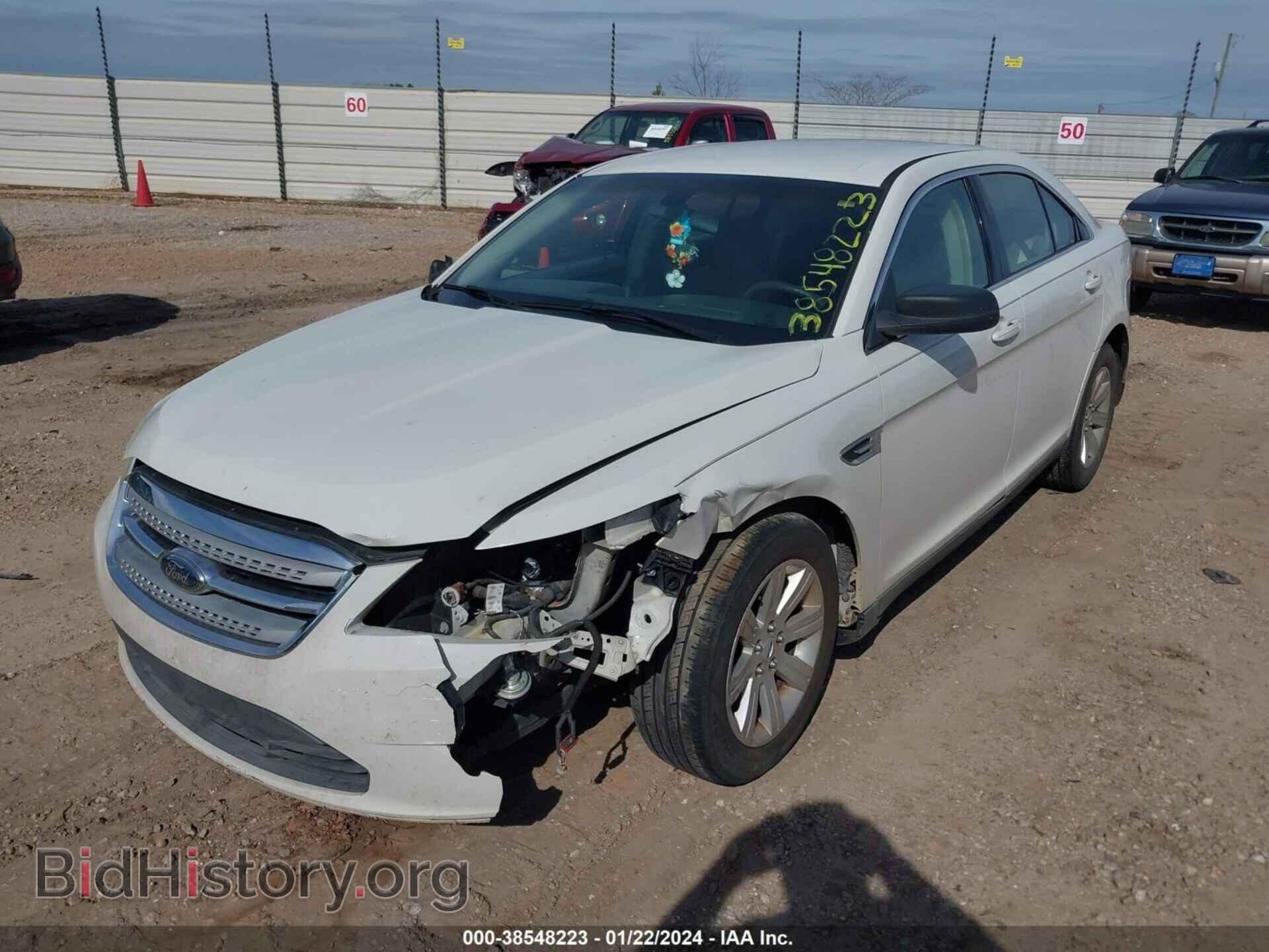 2010 FORD TAURUS - VIN: 1FAHP2DW6AG125219 - Фото 2