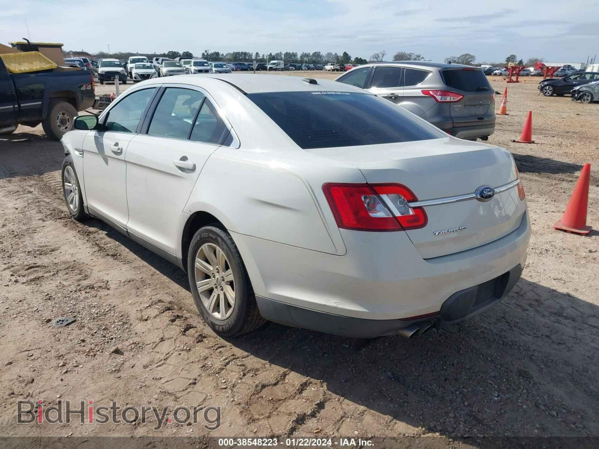 2010 FORD TAURUS - VIN: 1FAHP2DW6AG125219 - Фото 3