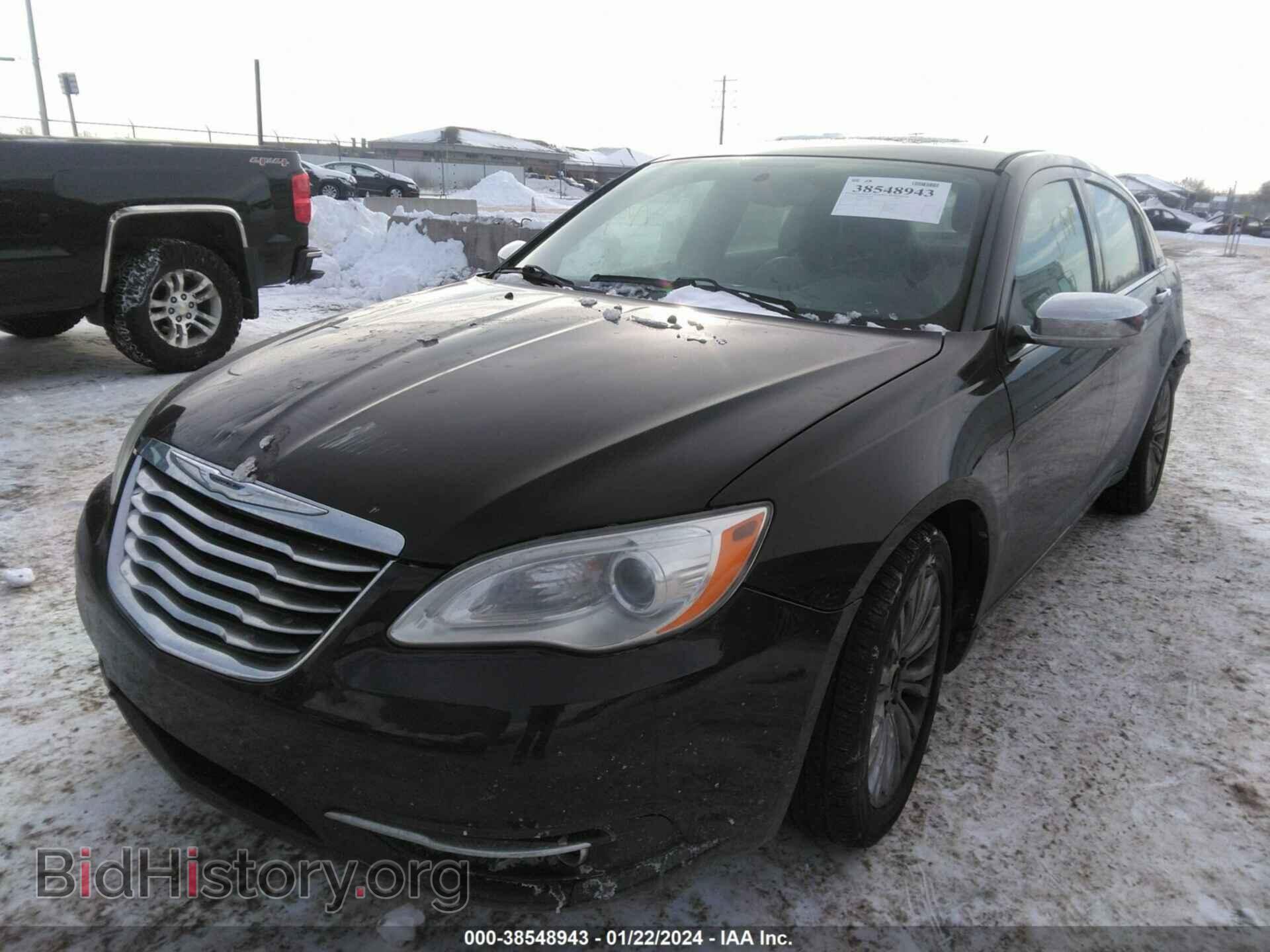 2013 CHRYSLER 200 - VIN: 1C3CCBCG3DN505214 - Фото 2