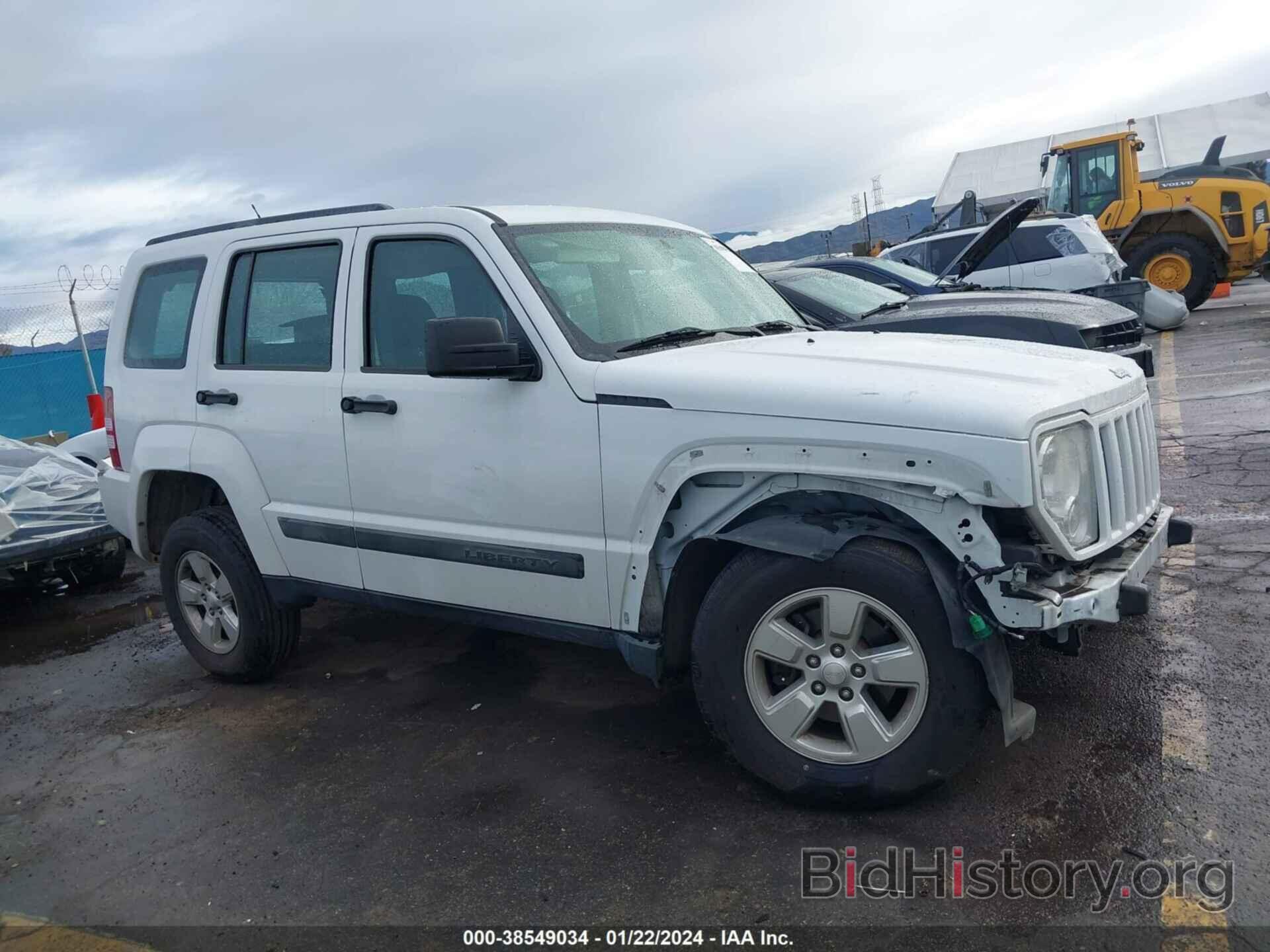 Photo 1C4PJLAK5CW159899 - JEEP LIBERTY 2012