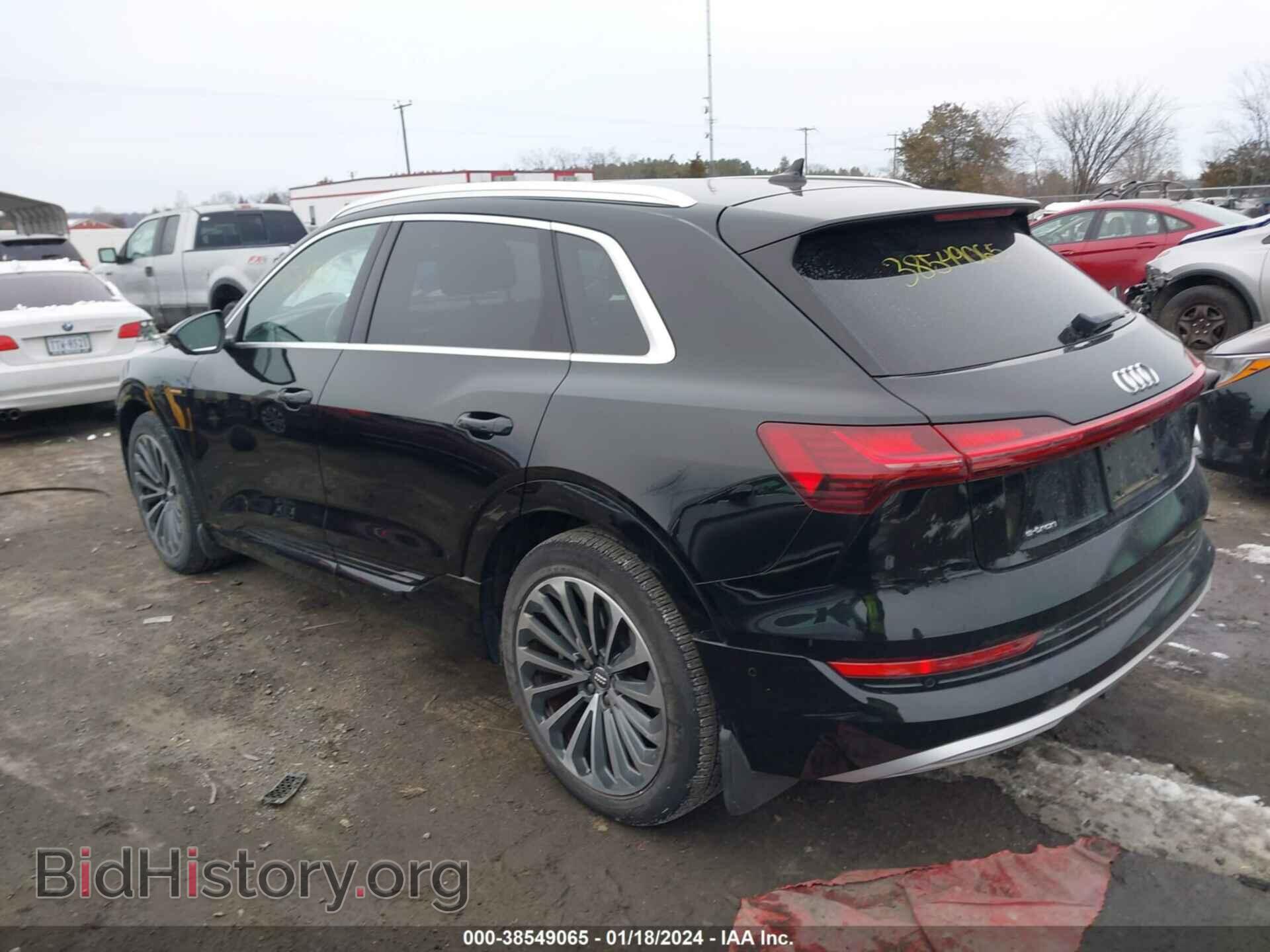 2019 AUDI E-TRON - VIN: WA1VAAGE5KB010132 - Фото 3