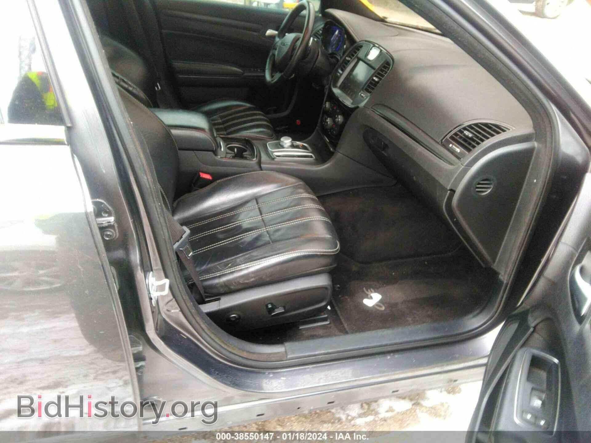 2016 CHRYSLER 300 - VIN: 2C3CCAGG1GH287825 - Фото 5
