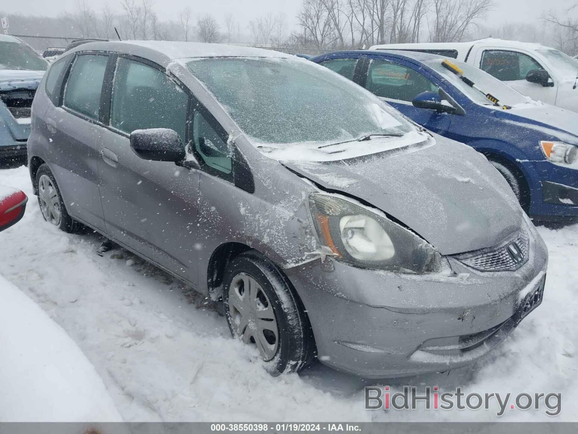 Фотография JHMGE8G25AS011392 - HONDA FIT 2010