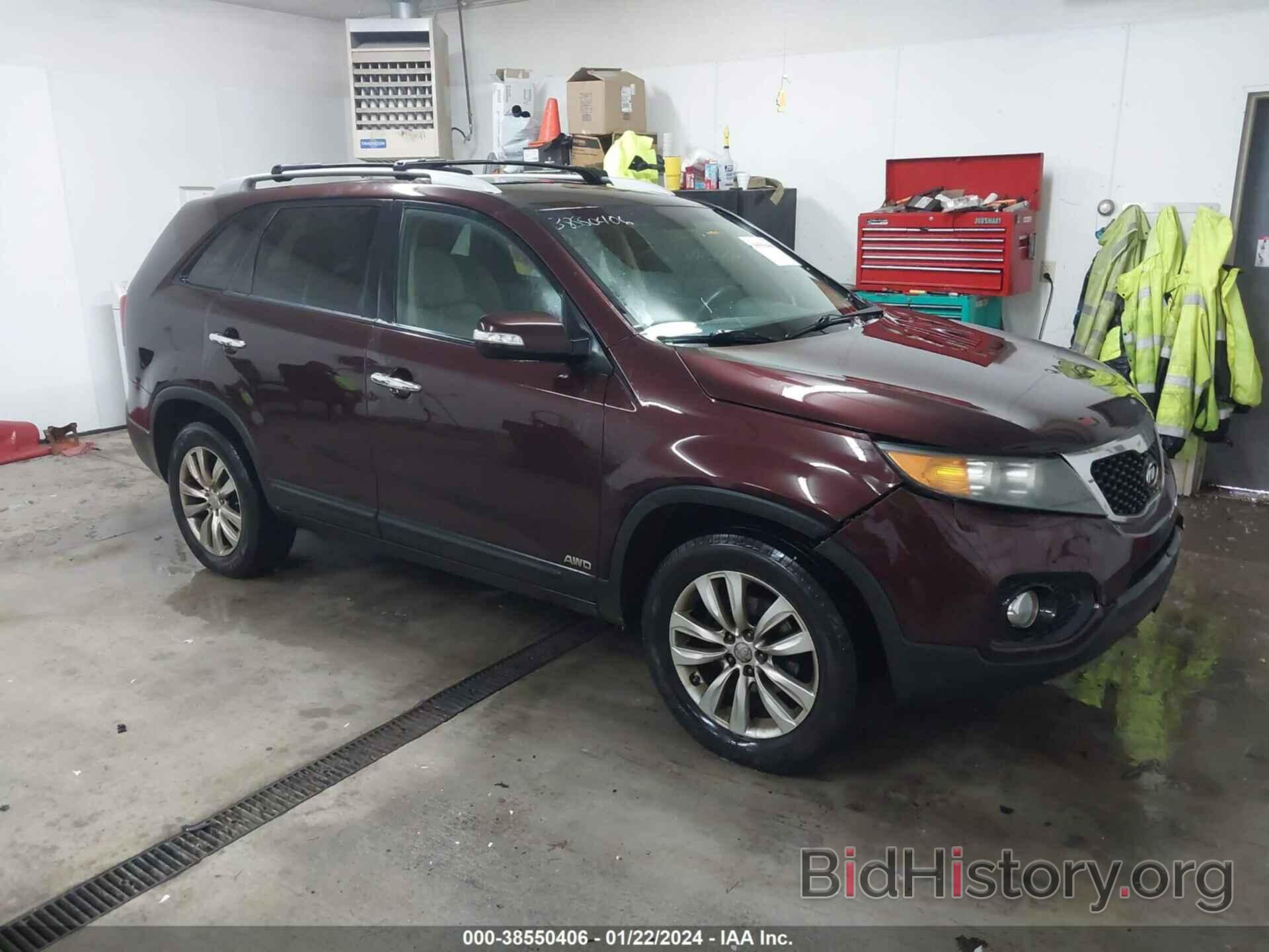 Photo 5XYKTDA22BG136408 - KIA SORENTO 2011