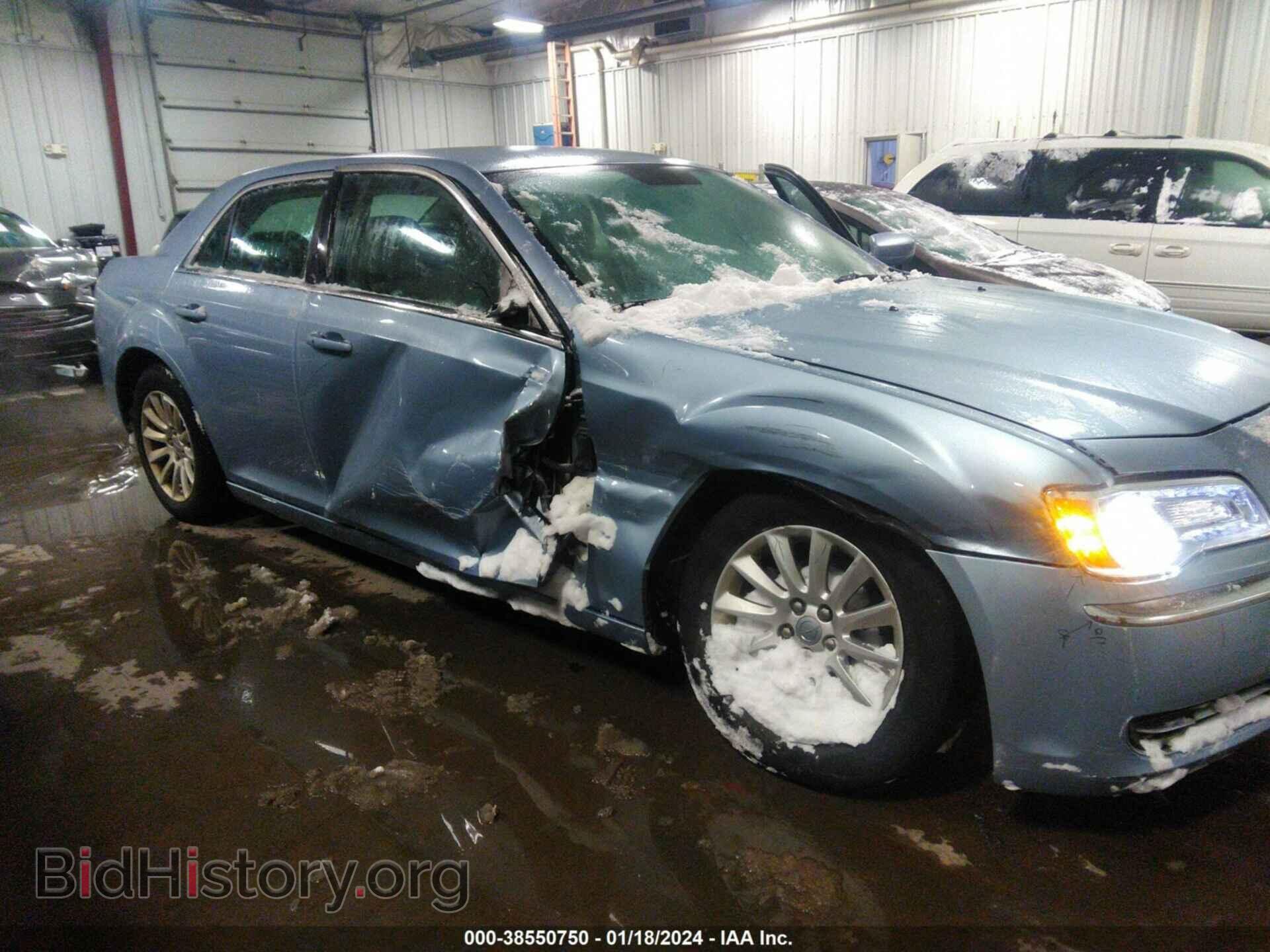 2012 CHRYSLER 300 - VIN: 2C3CCAAG6CH152889 - Фото 6