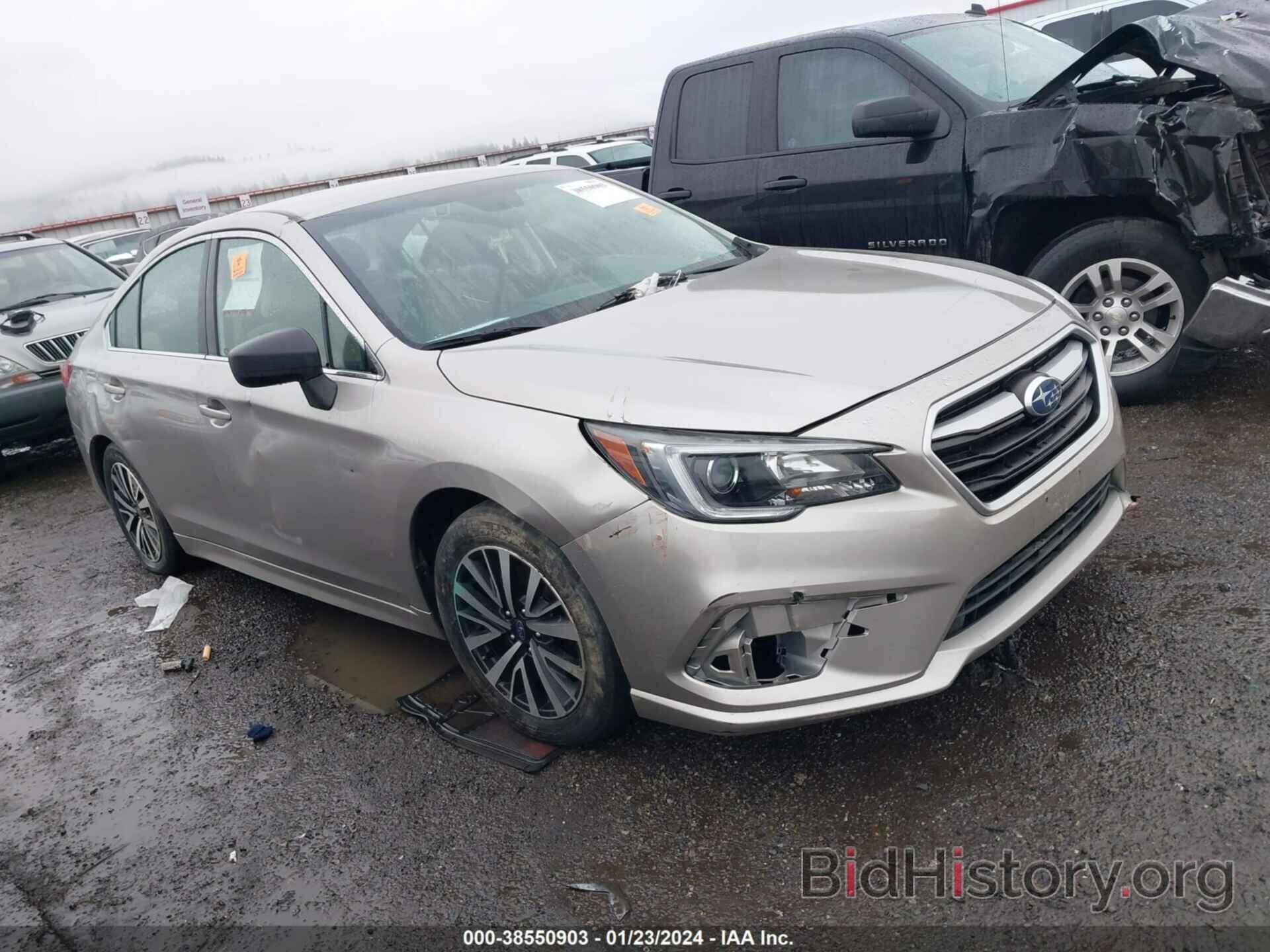 Photo 4S3BNAB61K3039120 - SUBARU LEGACY 2019