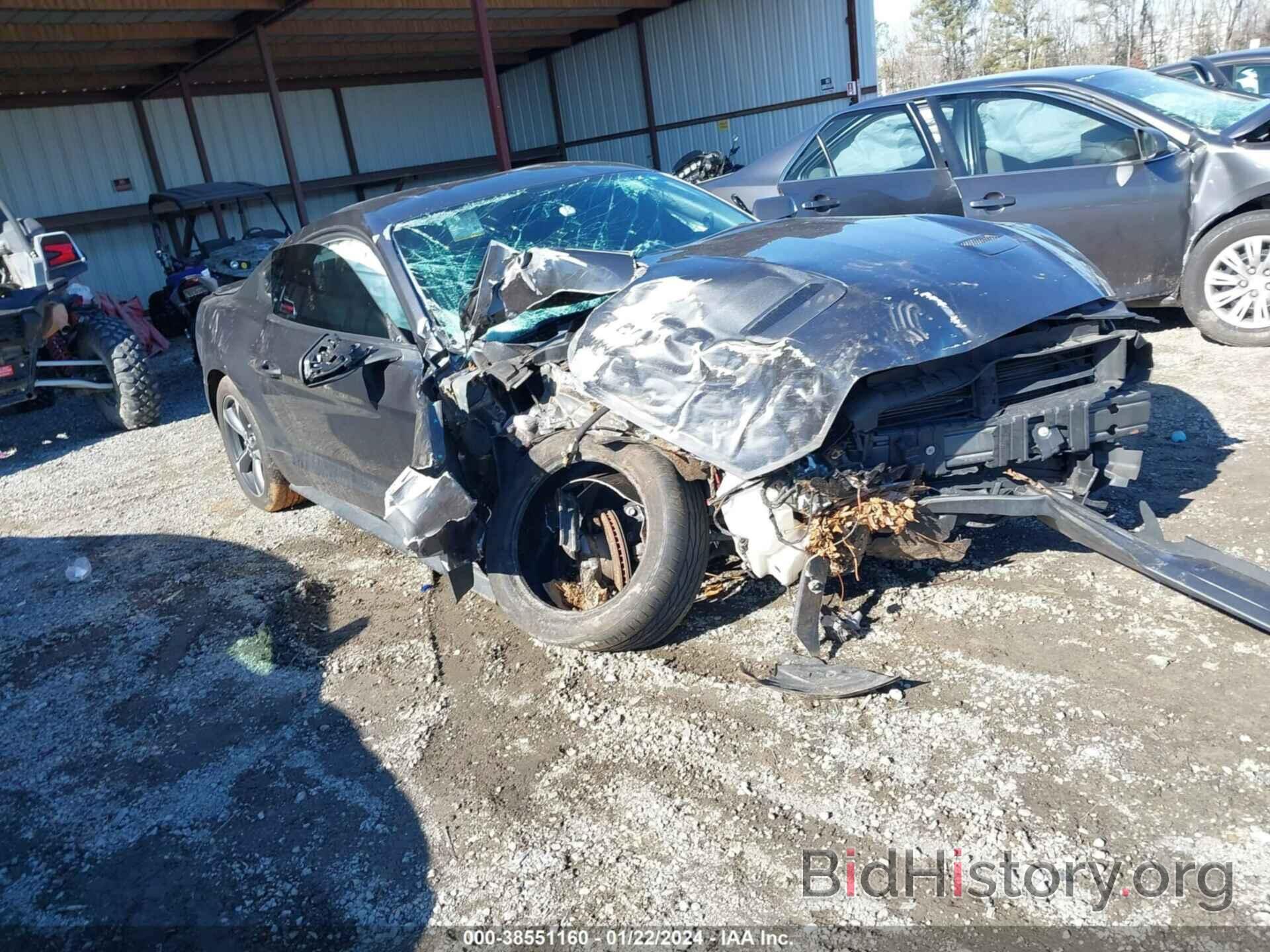 Photo 1FA6P8TH1J5162493 - FORD MUSTANG 2018