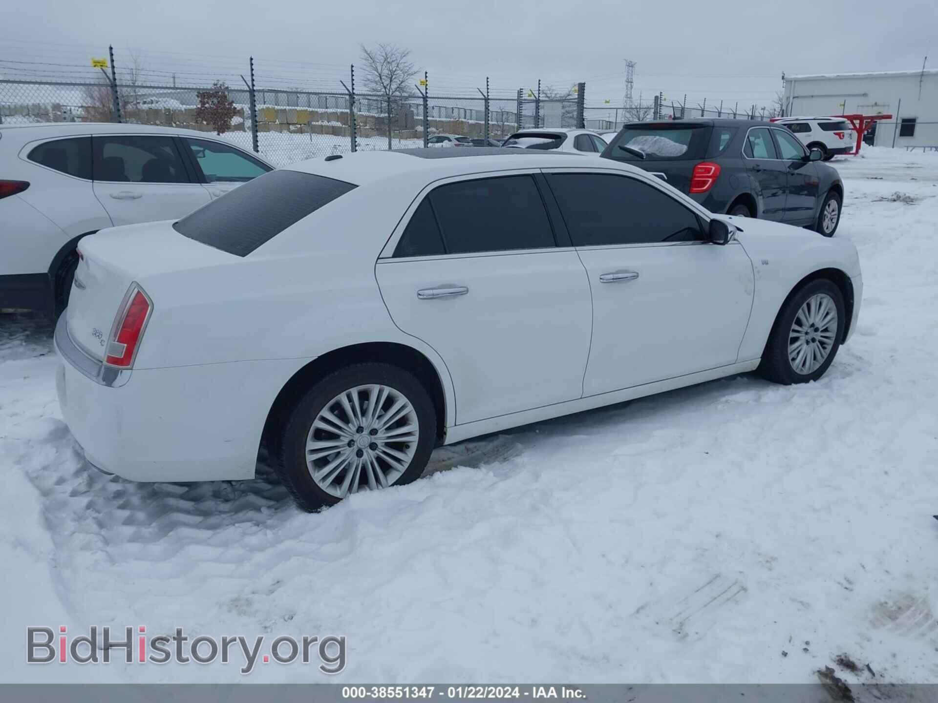 2014 CHRYSLER 300C - VIN: 2C3CCAKT2EH316007 - Фото 4