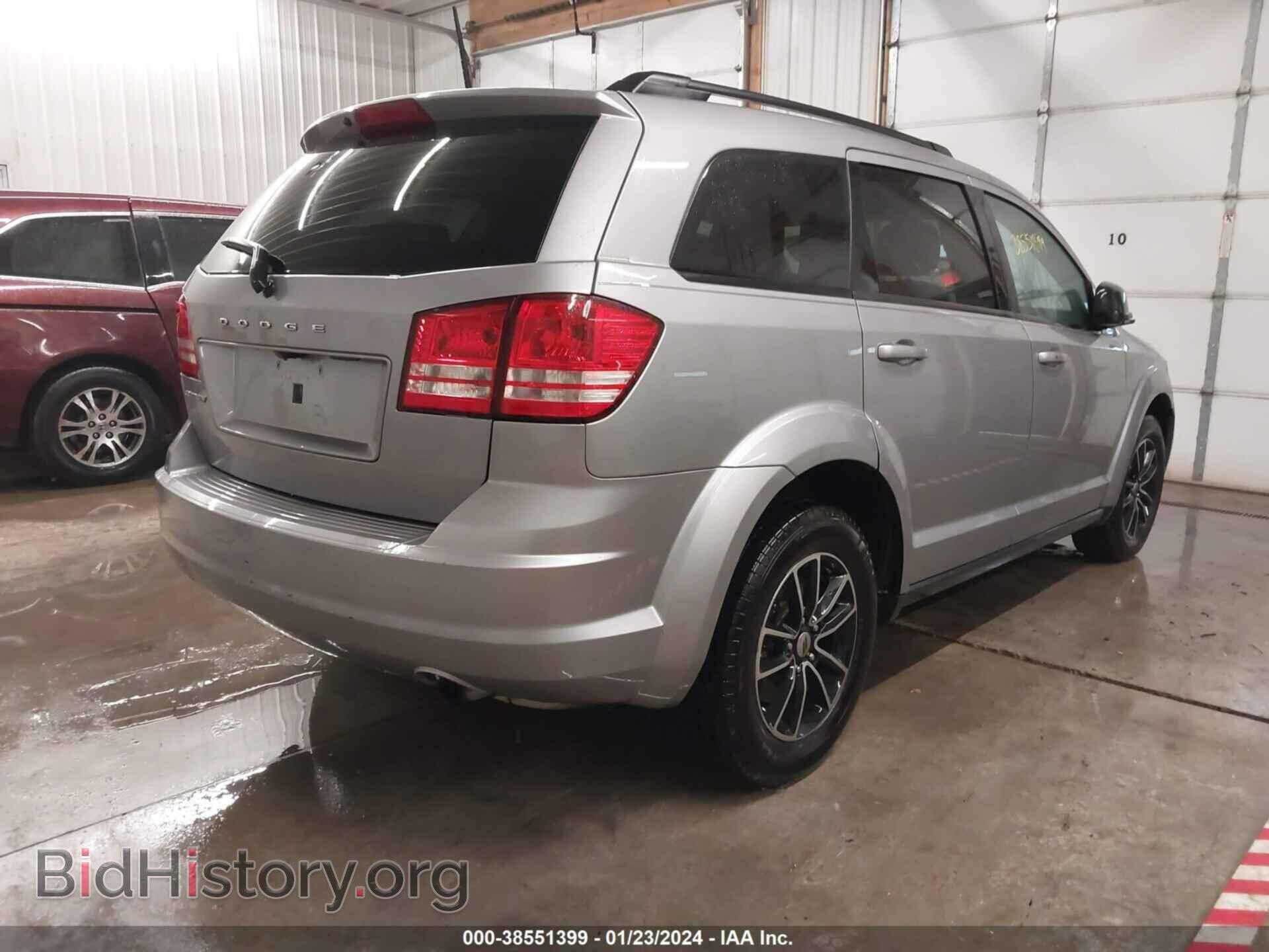 2018 DODGE JOURNEY - VIN: 3C4PDCABXJT526788 - Фото 4