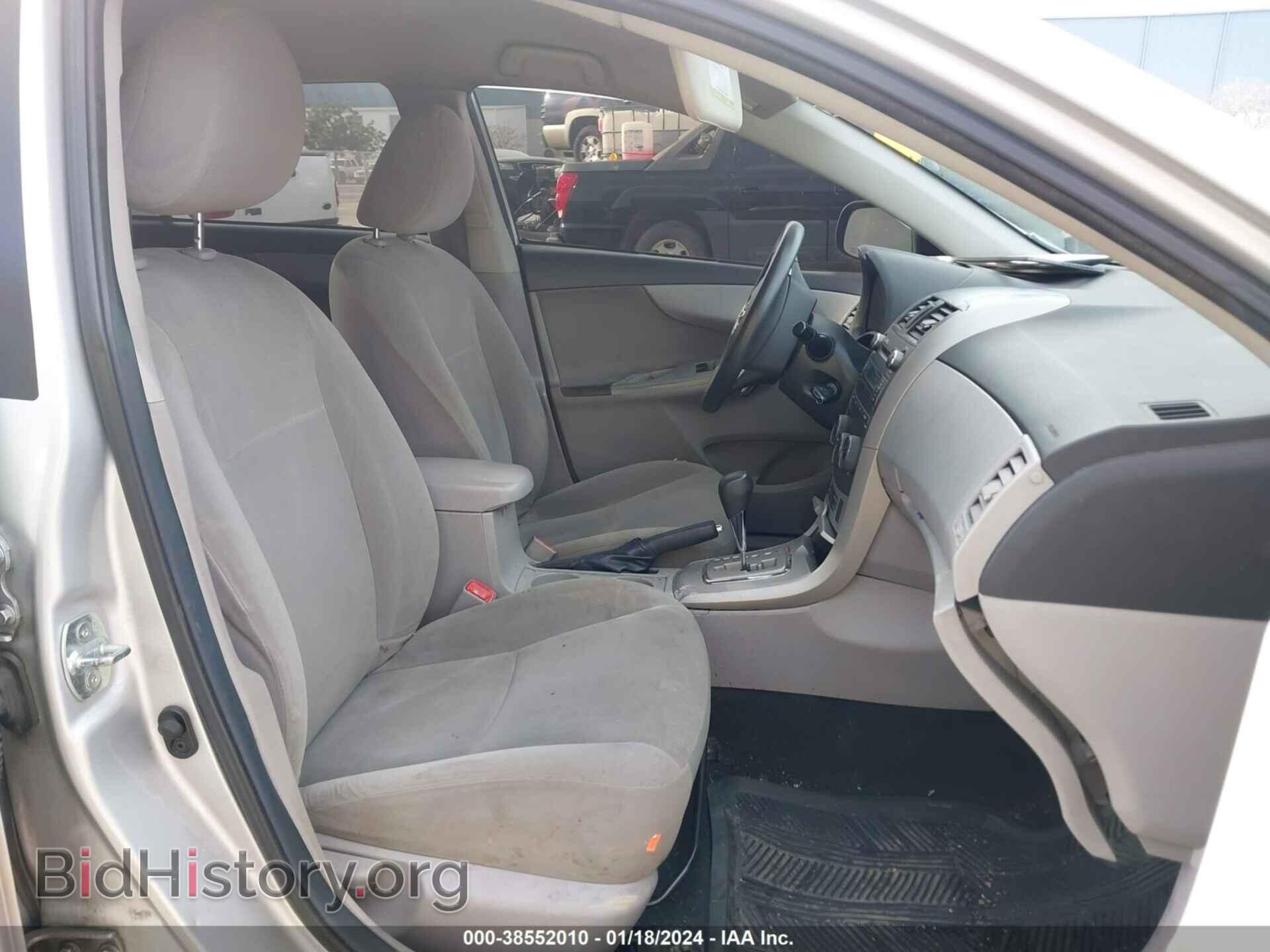 2011 TOYOTA COROLLA - VIN: 2T1BU4EE6BC549817 - Фото 5