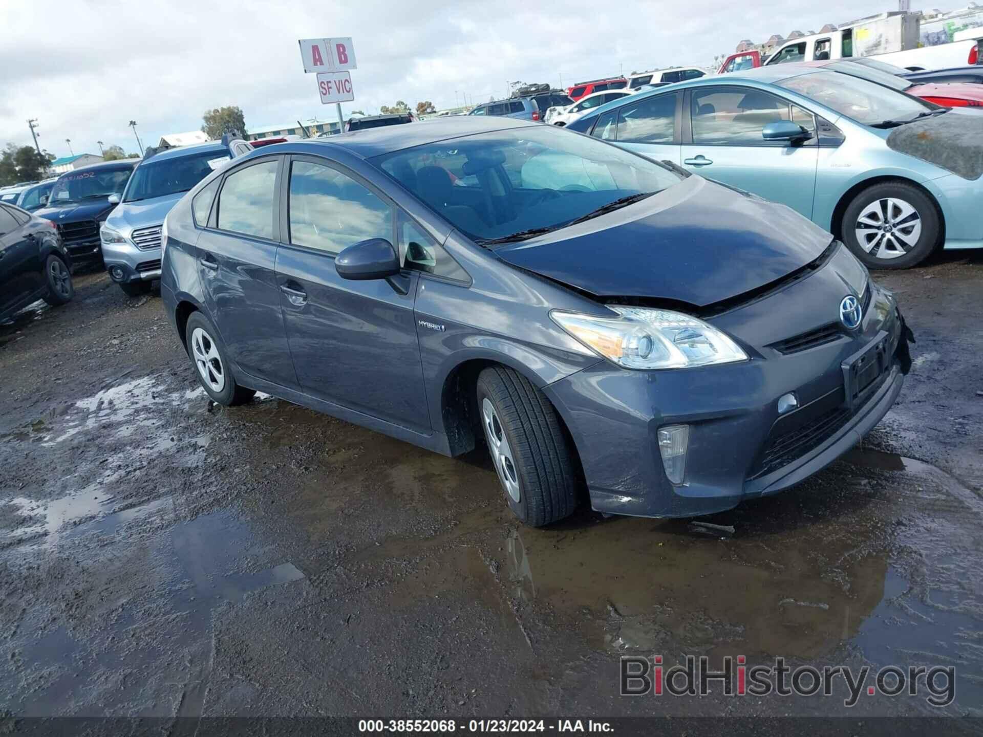 Фотография JTDKN3DU5F0481963 - TOYOTA PRIUS 2015