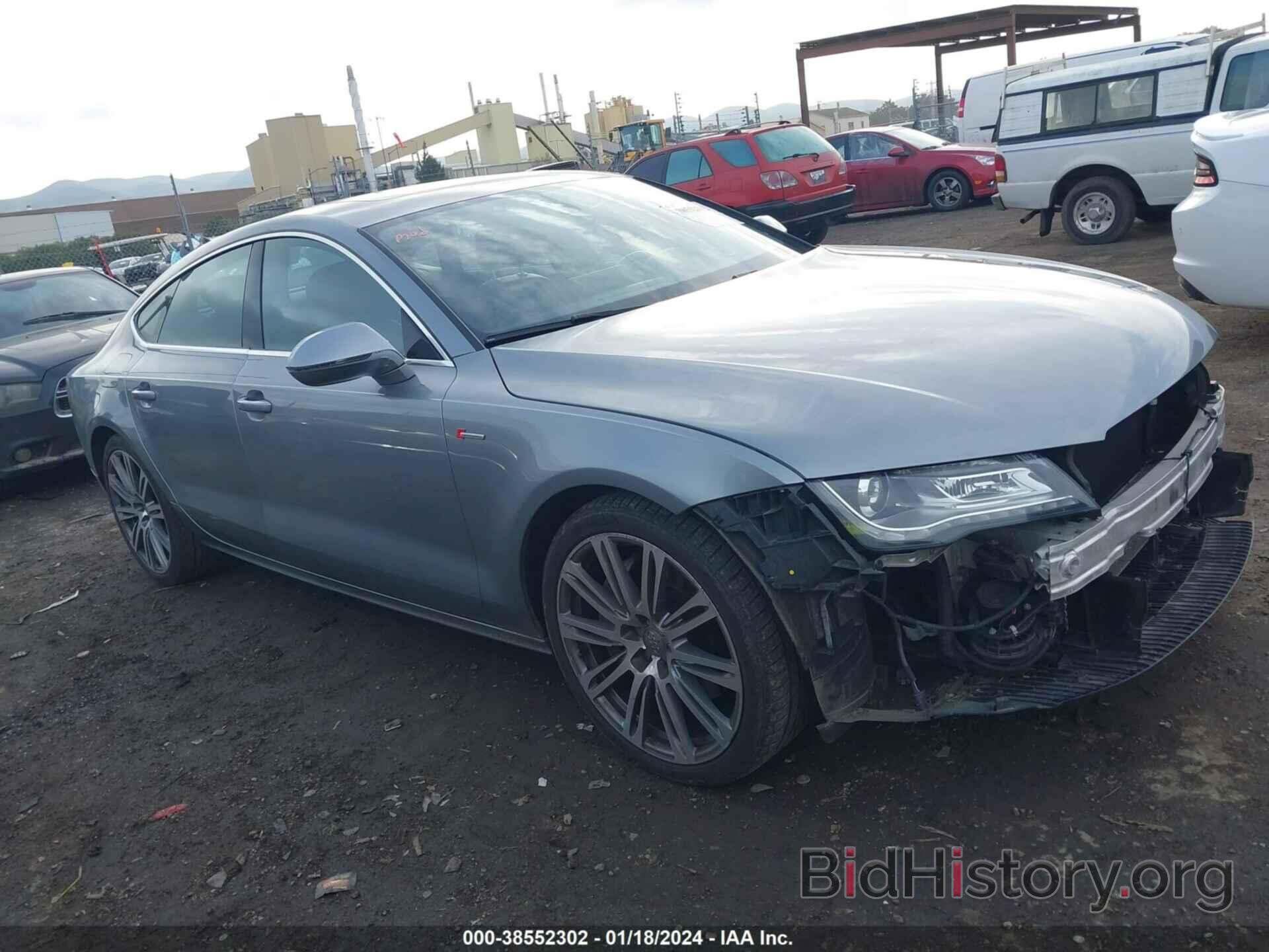 Photo WAUYGAFC4CN082776 - AUDI A7 2012