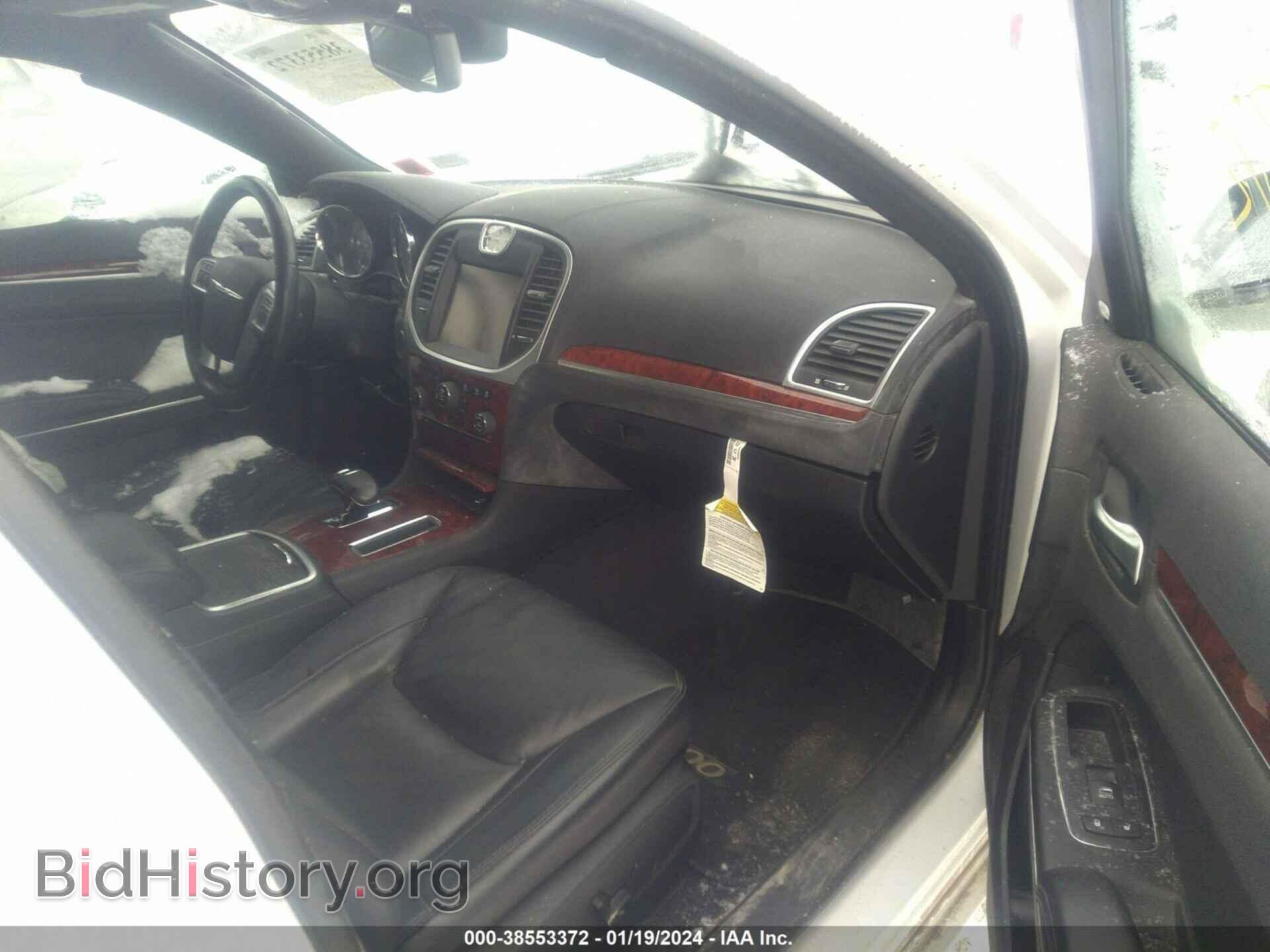 2012 CHRYSLER 300 - VIN: 2C3CCACG0CH183097 - Фото 5
