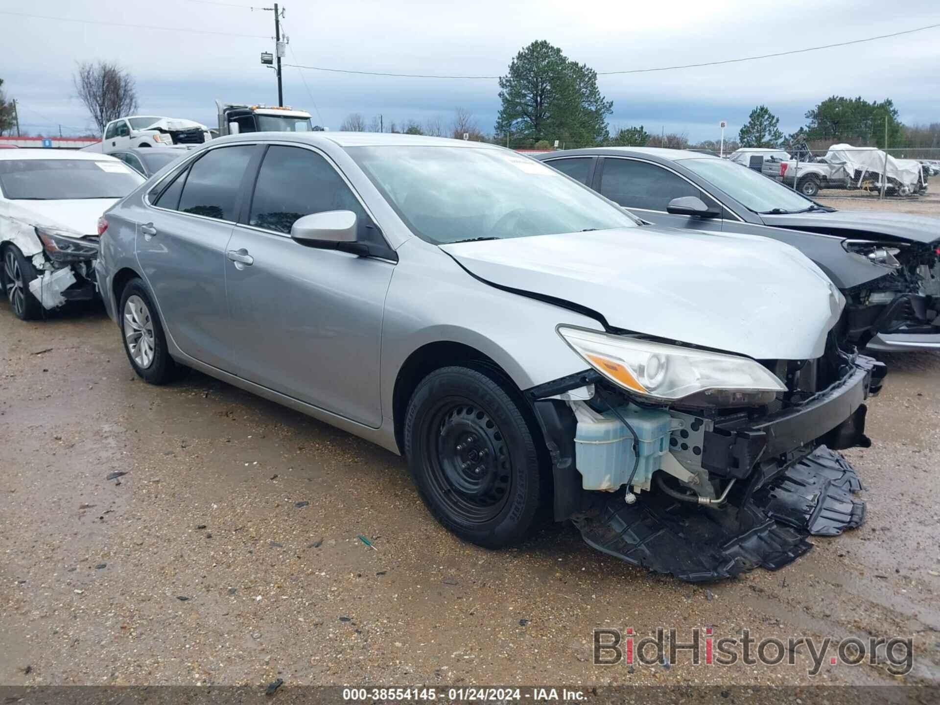 Photo 4T4BF1FK4GR572974 - TOYOTA CAMRY 2016