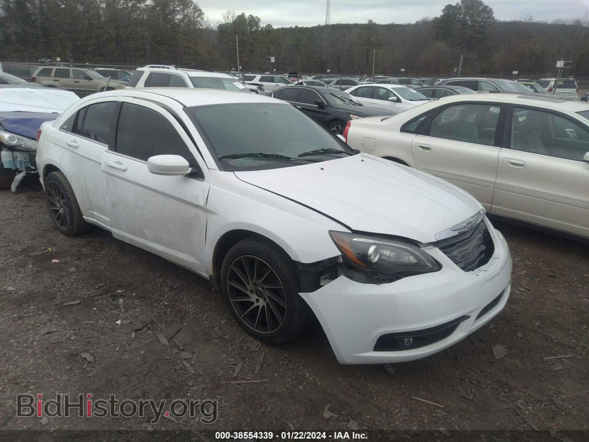 Фотография 1C3CCBBG2DN744710 - CHRYSLER 200 2013