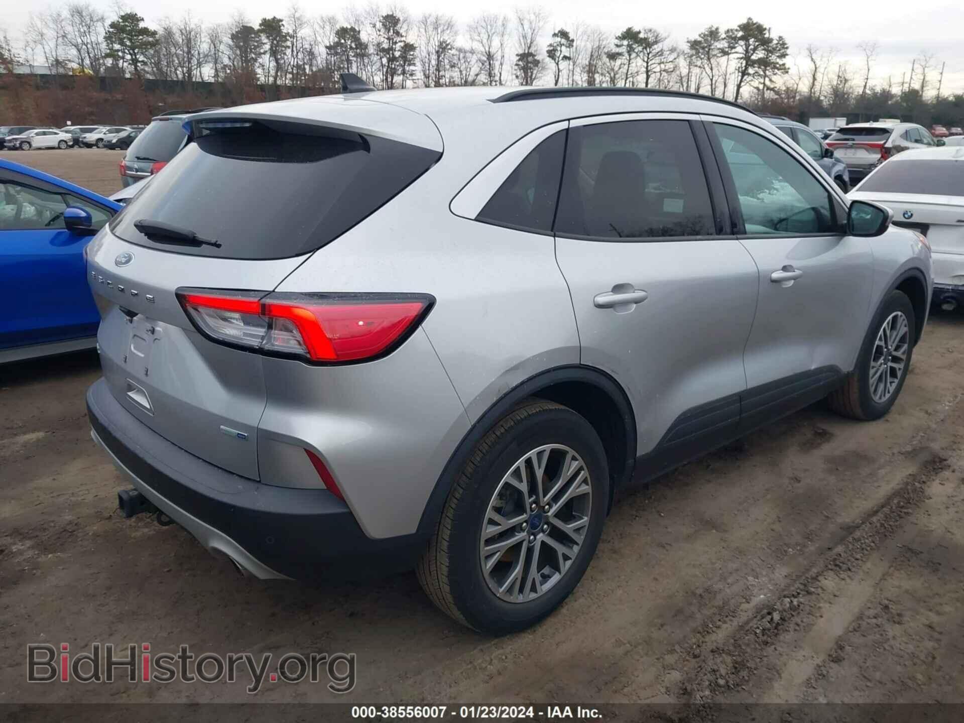 2020 FORD ESCAPE - VIN: 1FMCU9H97LUA65123 - Фото 4