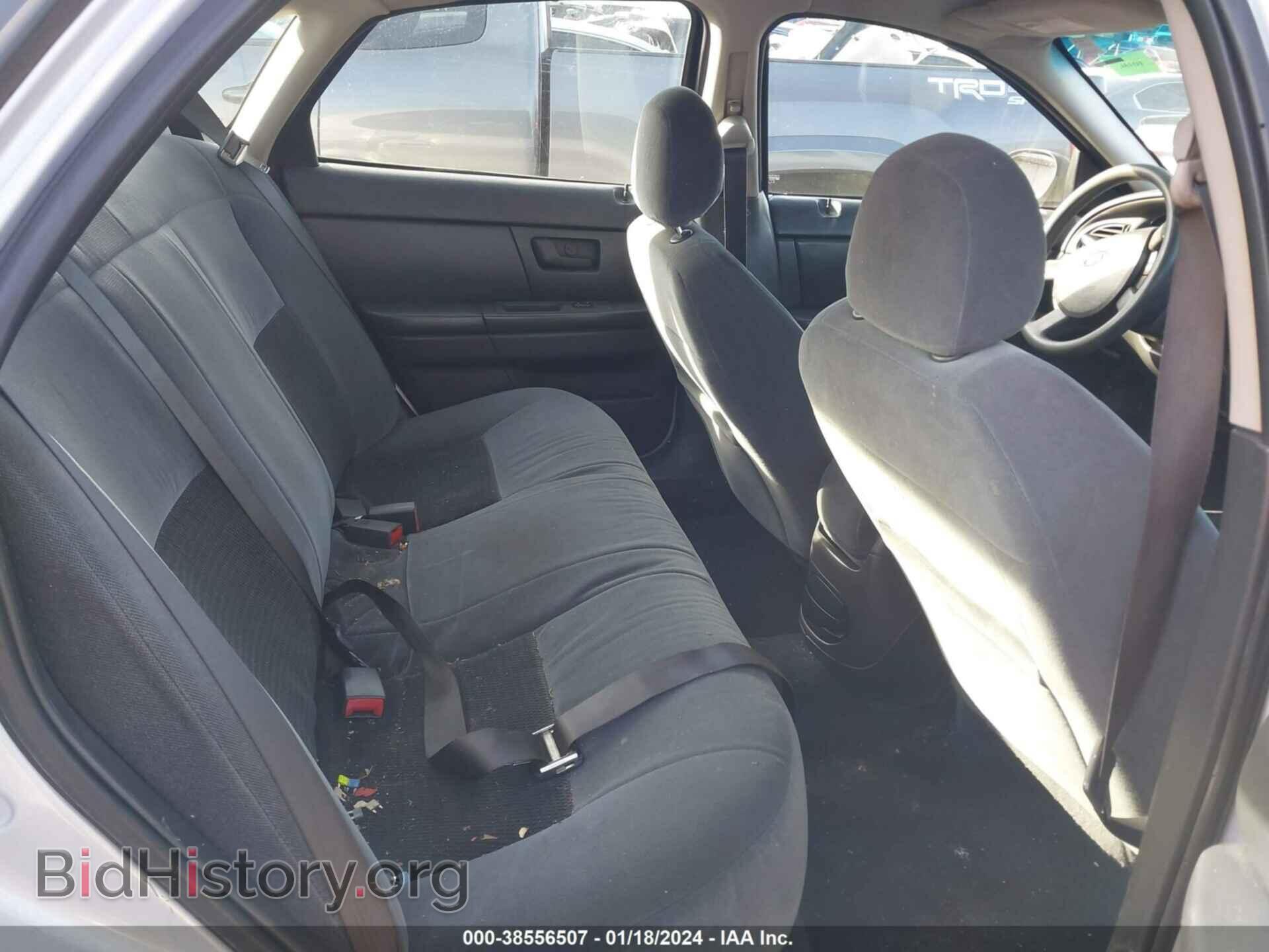 2006 FORD TAURUS - VIN: 1FAFP53U46A102282 - Фото 8