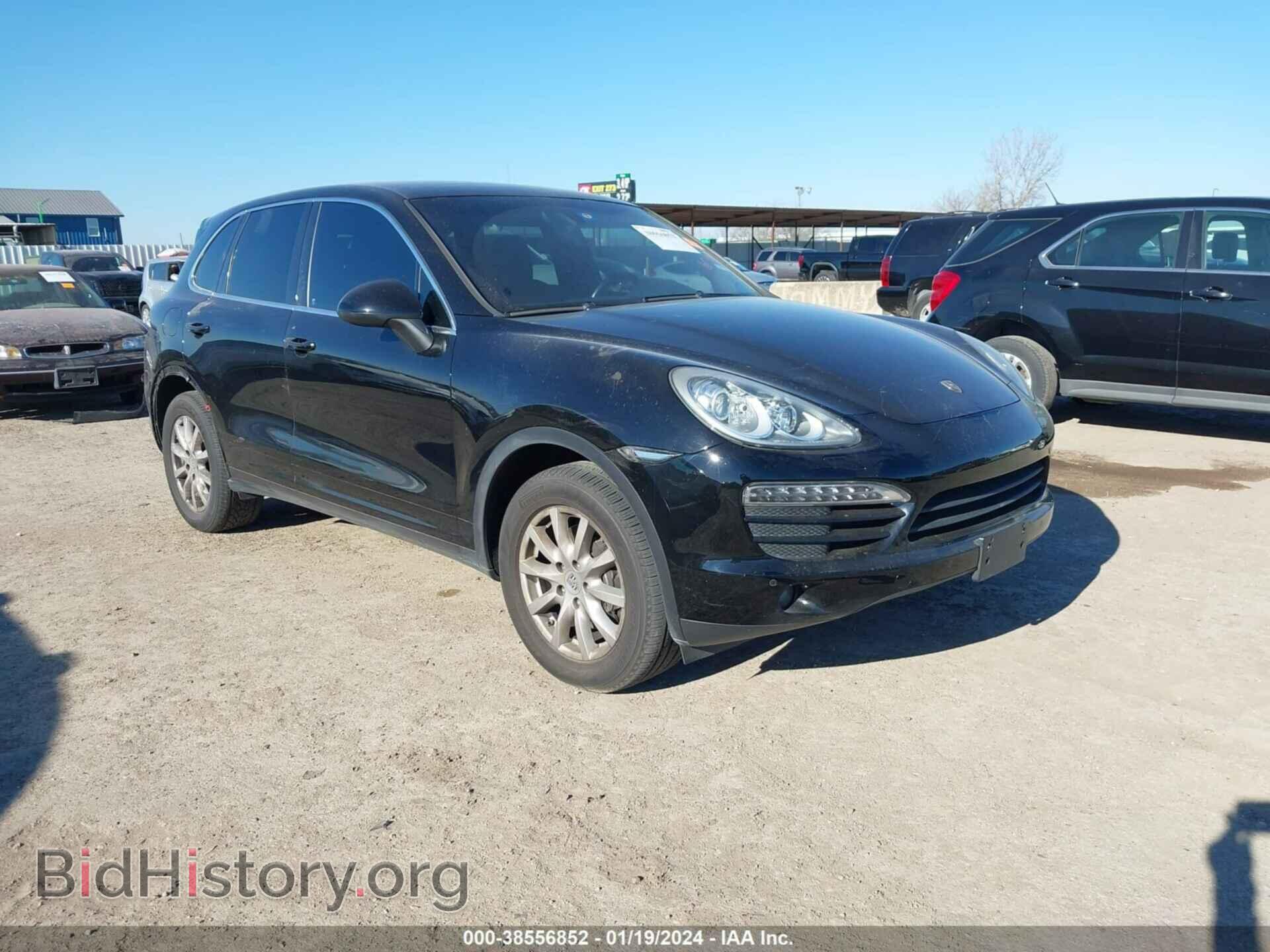 Фотография WP1AA2A25CLA02535 - PORSCHE CAYENNE 2012