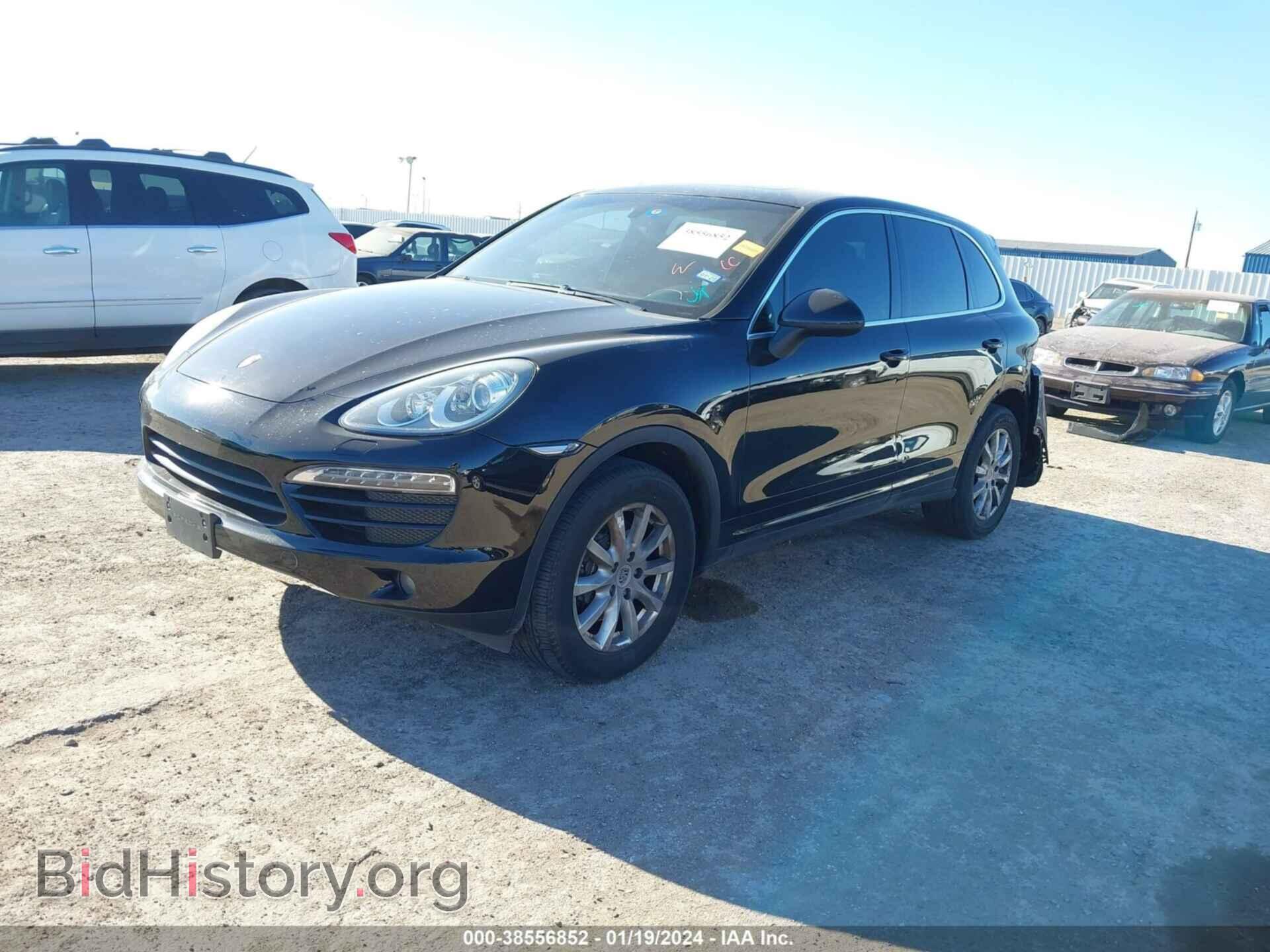 2012 PORSCHE CAYENNE - VIN: WP1AA2A25CLA02535 - Фото 2