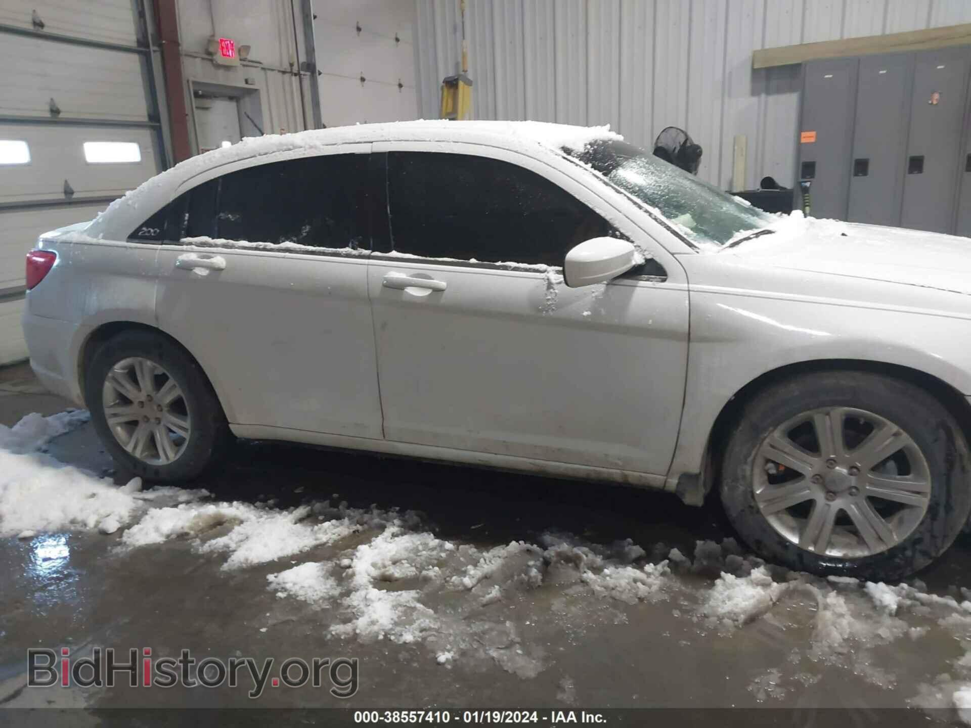2013 CHRYSLER 200 - VIN: 1C3CCBBBXDN574035 - Фото 13