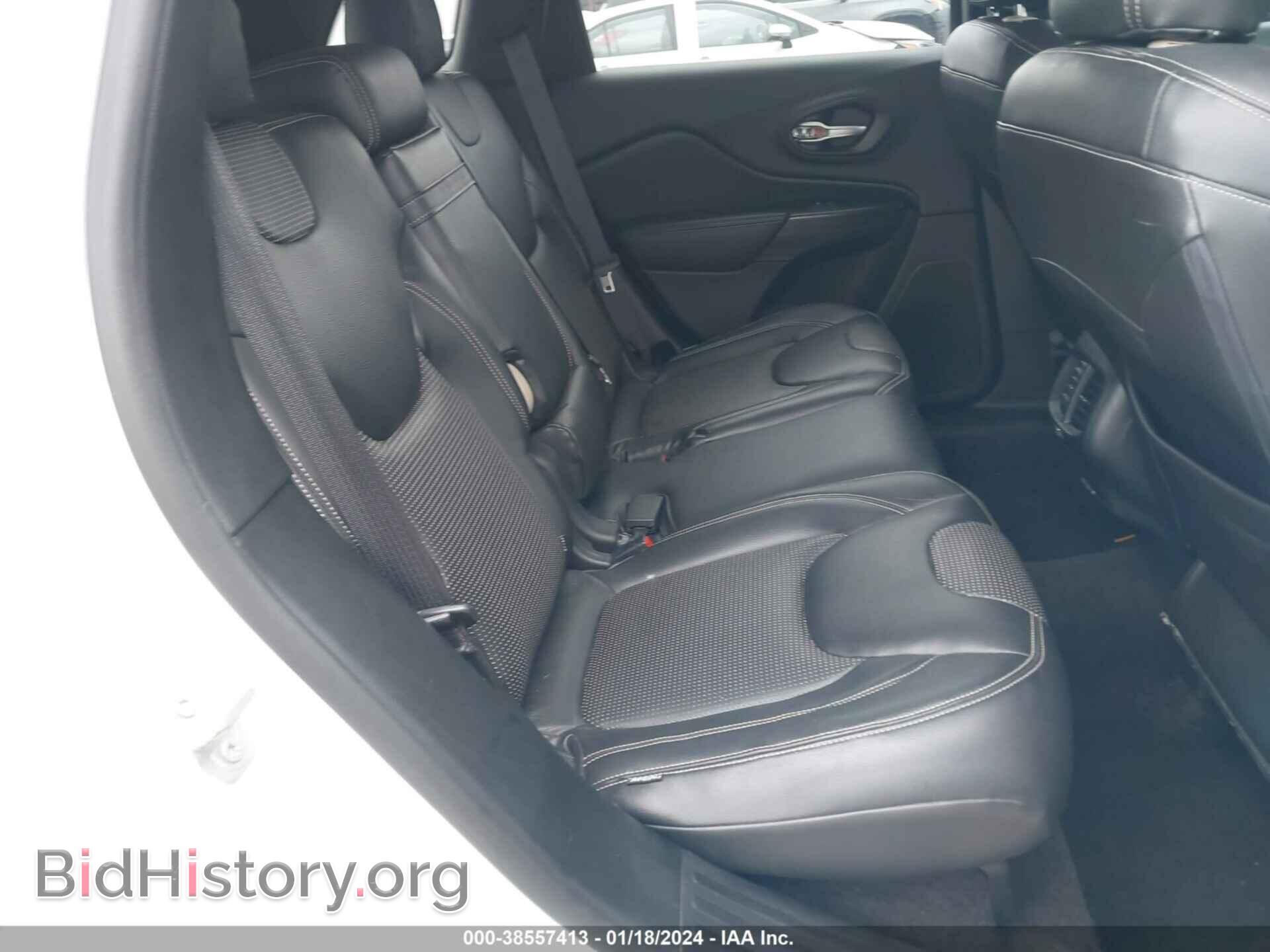 2016 JEEP CHEROKEE - VIN: 1C4PJLCB8GW201193 - Фото 8