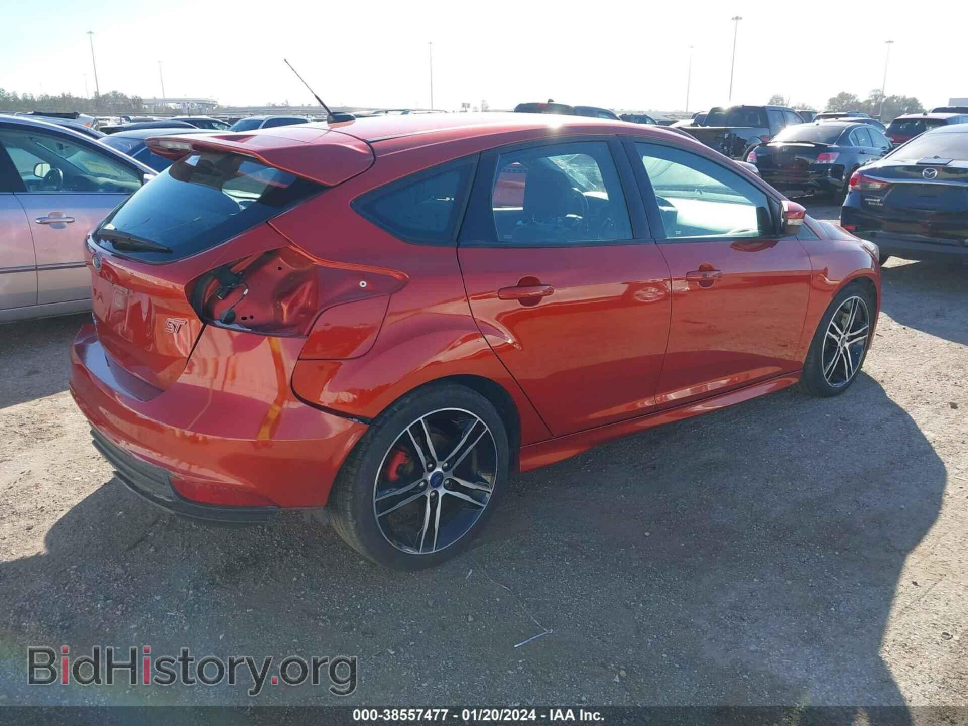 2018 FORD FOCUS ST - VIN: 1FADP3L96JL200072 - Фото 4
