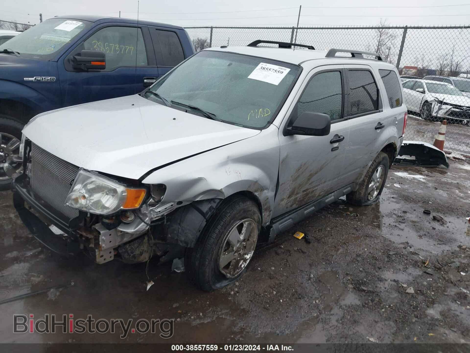 2012 FORD ESCAPE - VIN: 1FMCU0D79CKA89113 - Фото 2