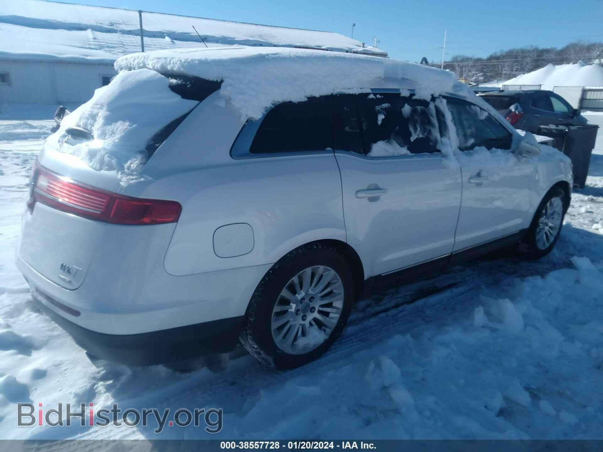 2012 LINCOLN MKT - VIN: 2LMHJ5ATXCBL52124 - Фото 4