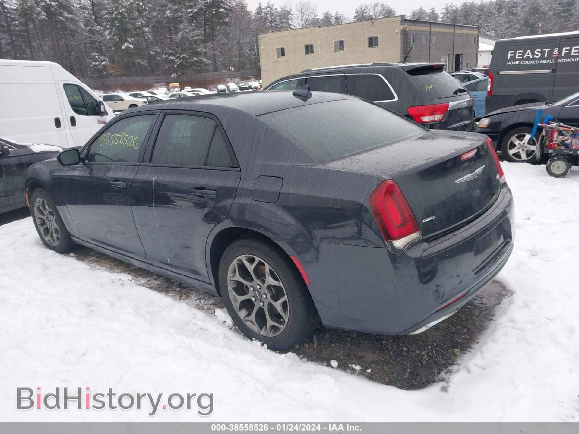 2015 CHRYSLER 300 - VIN: 2C3CCAGG3FH814410 - Фото 3