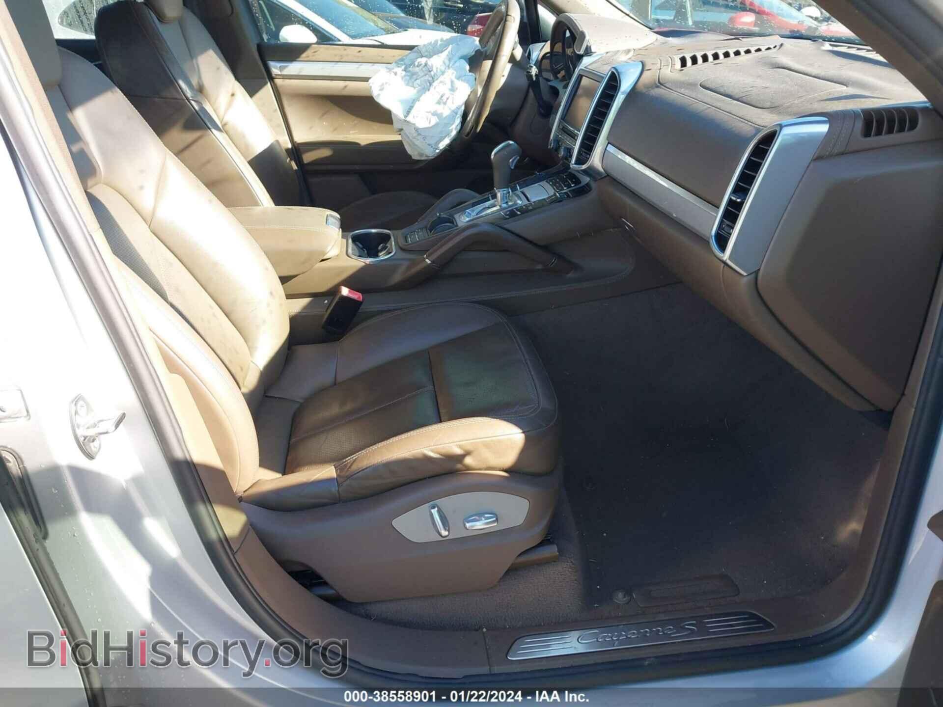 2011 PORSCHE CAYENNE - VIN: WP1AB2A25BLA54243 - Фото 5