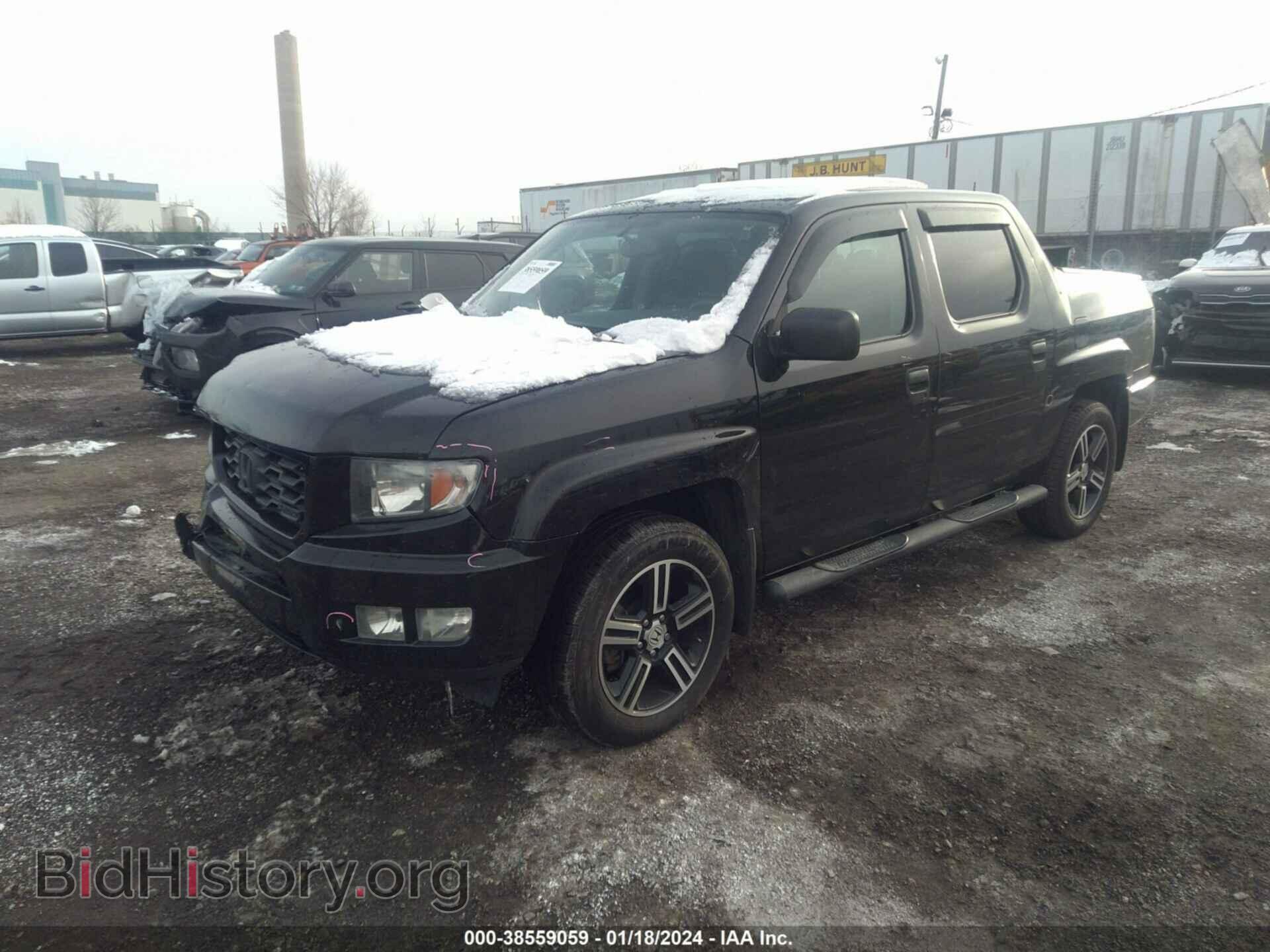 2014 HONDA RIDGELINE - VIN: 5FPYK1F71EB011127 - Фото 2
