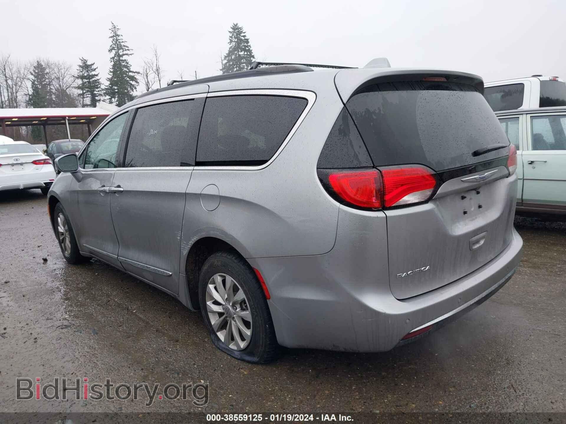 2017 CHRYSLER PACIFICA - VIN: 2C4RC1BG1HR729866 - Фото 3