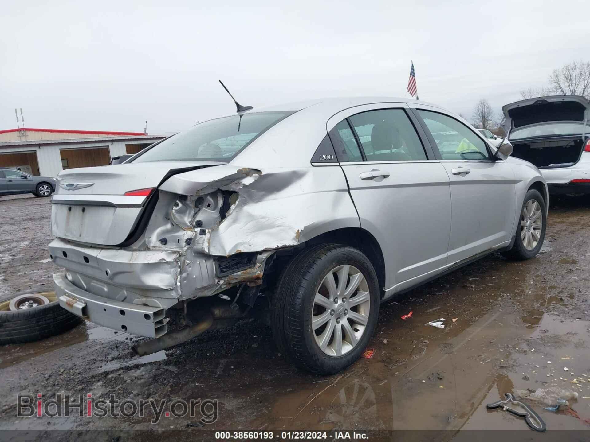 2012 CHRYSLER 200 - VIN: 1C3CCBBB9CN101919 - Фото 4