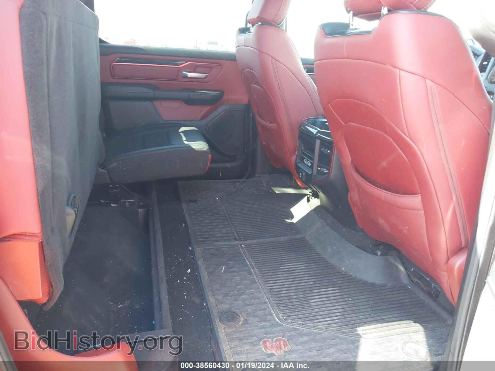 2019 RAM 1500 - VIN: 1C6SRFLT7KN570646 - Фото 8