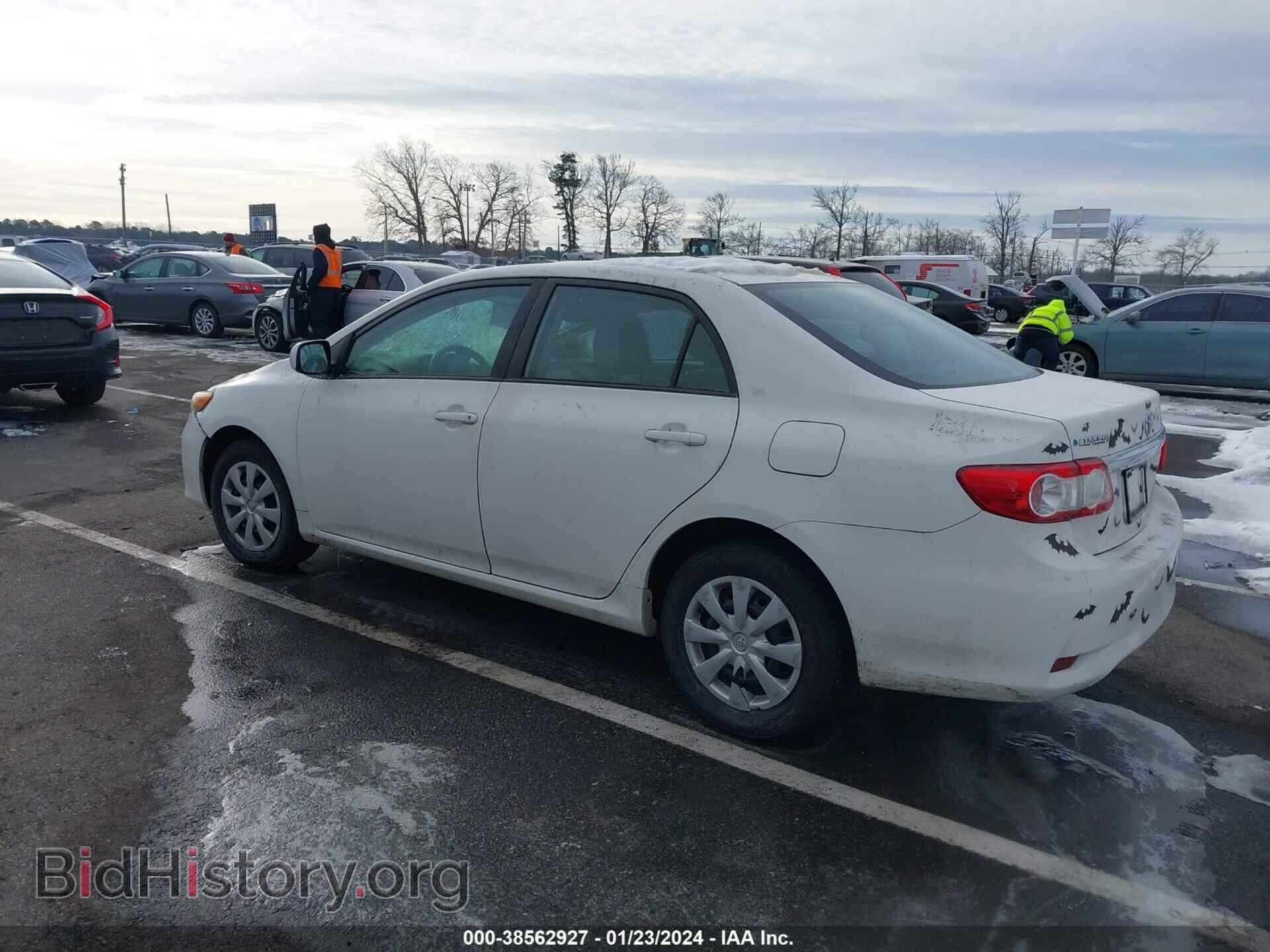 2011 TOYOTA COROLLA - VIN: 2T1BU4EE0BC657978 - Фото 3