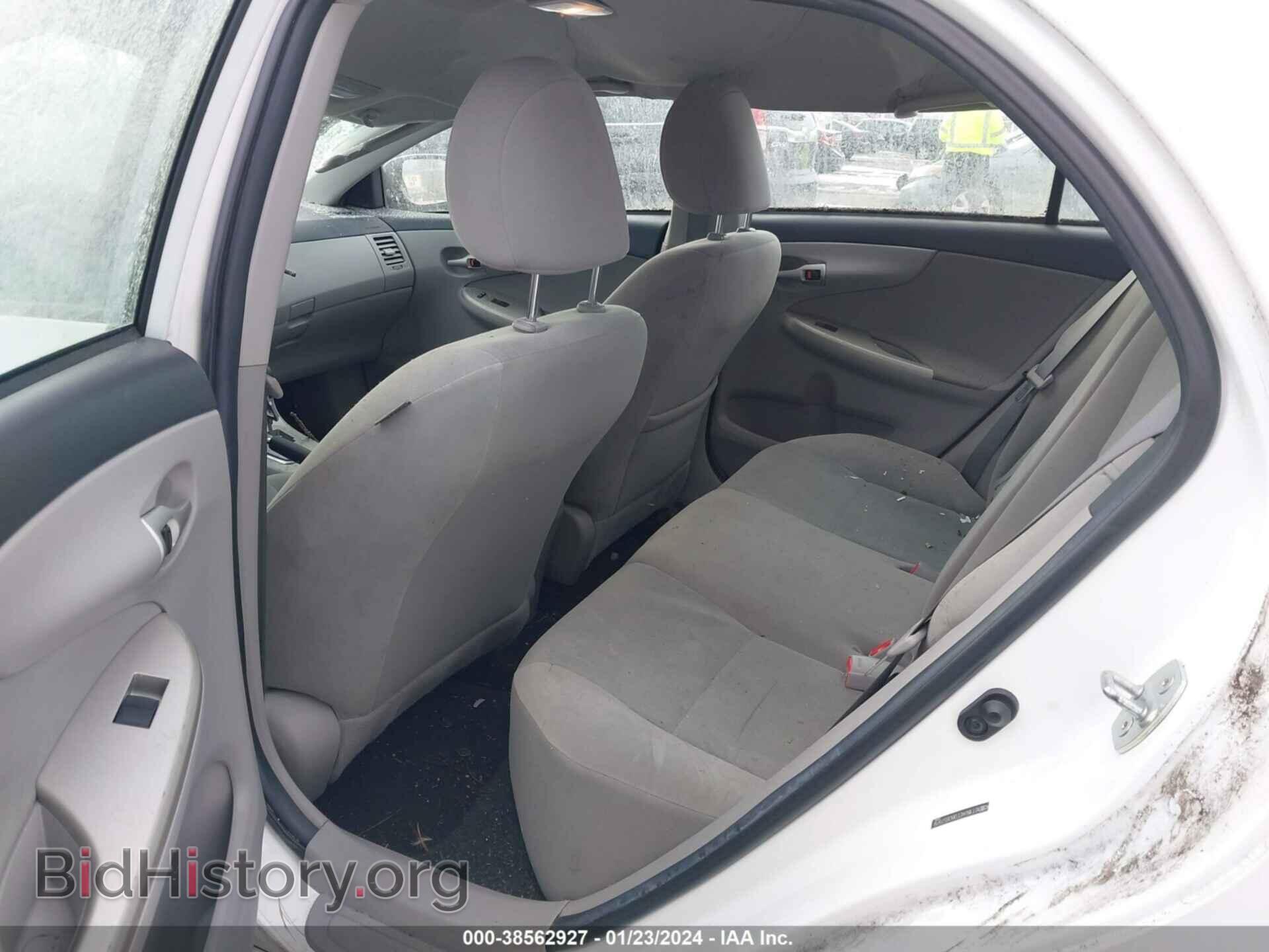 2011 TOYOTA COROLLA - VIN: 2T1BU4EE0BC657978 - Фото 8