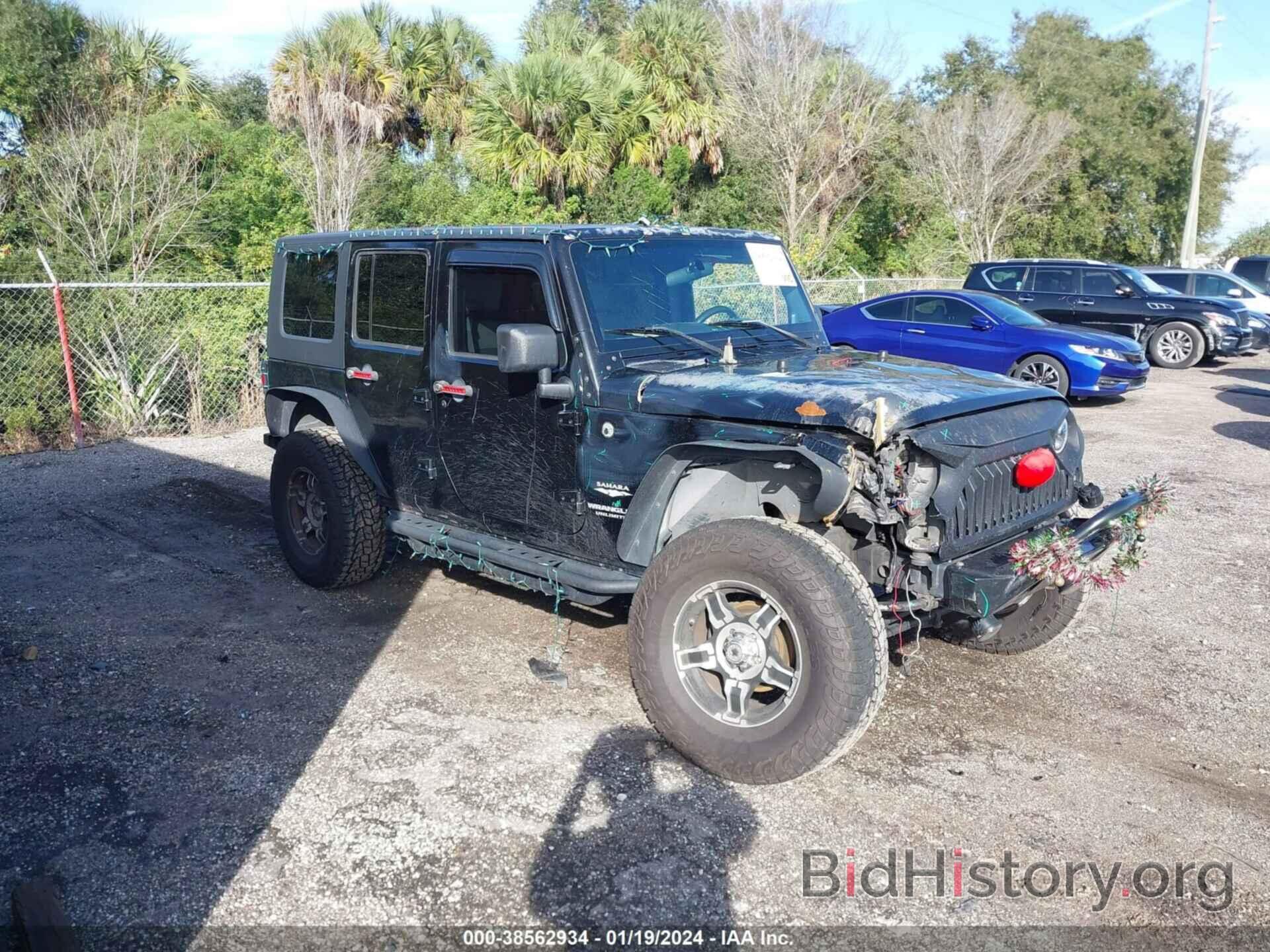 Photo 1J4HA5H1XAL132736 - JEEP WRANGLER UNLIMITED 2010