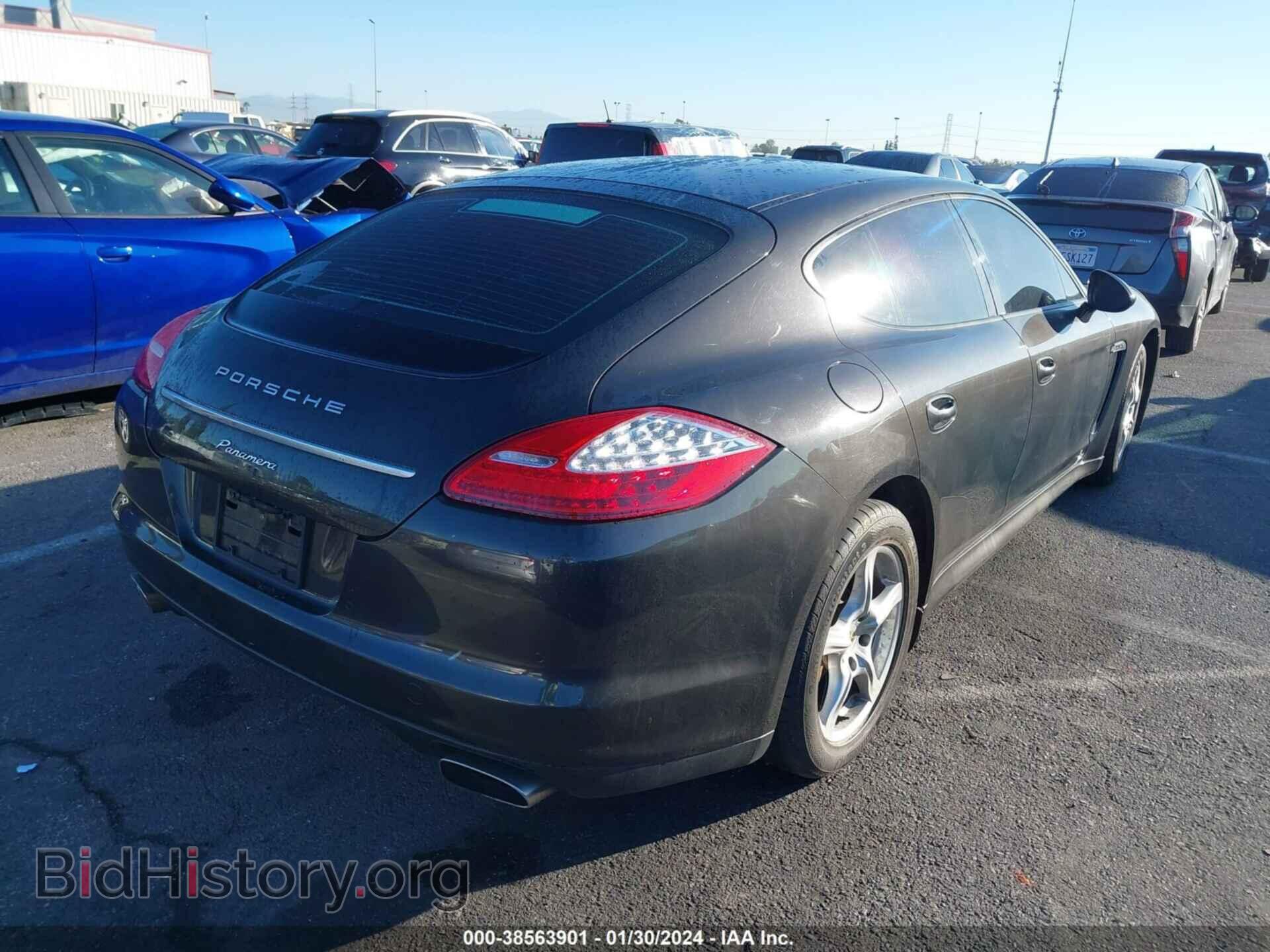 2011 PORSCHE PANAMERA - VIN: WP0AA2A74BL010170 - Фото 4
