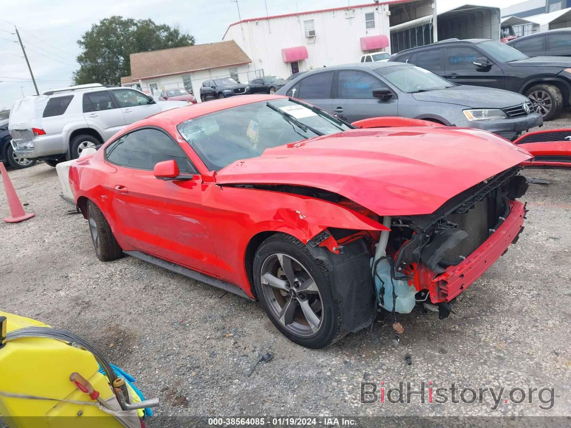 Photo 1FA6P8AM6F5355567 - FORD MUSTANG 2015