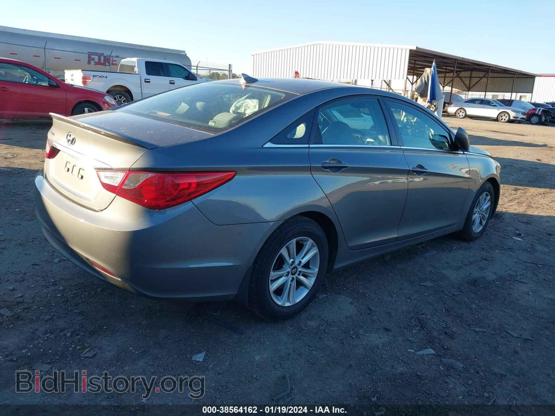 2013 HYUNDAI SONATA - VIN: 5NPEB4AC2DH657889 - Photo 4