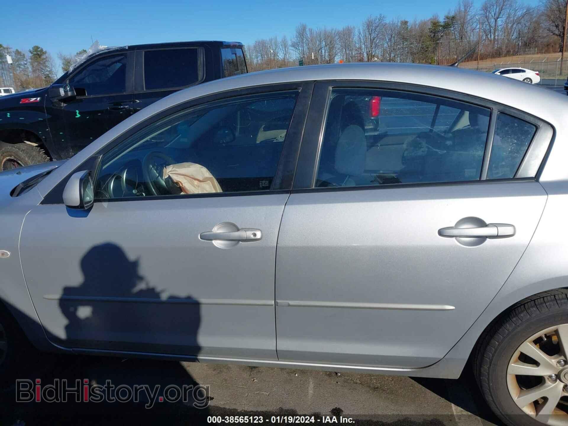 2008 MAZDA MAZDA3 - VIN: JM1BK32FX81798650 - Фото 14