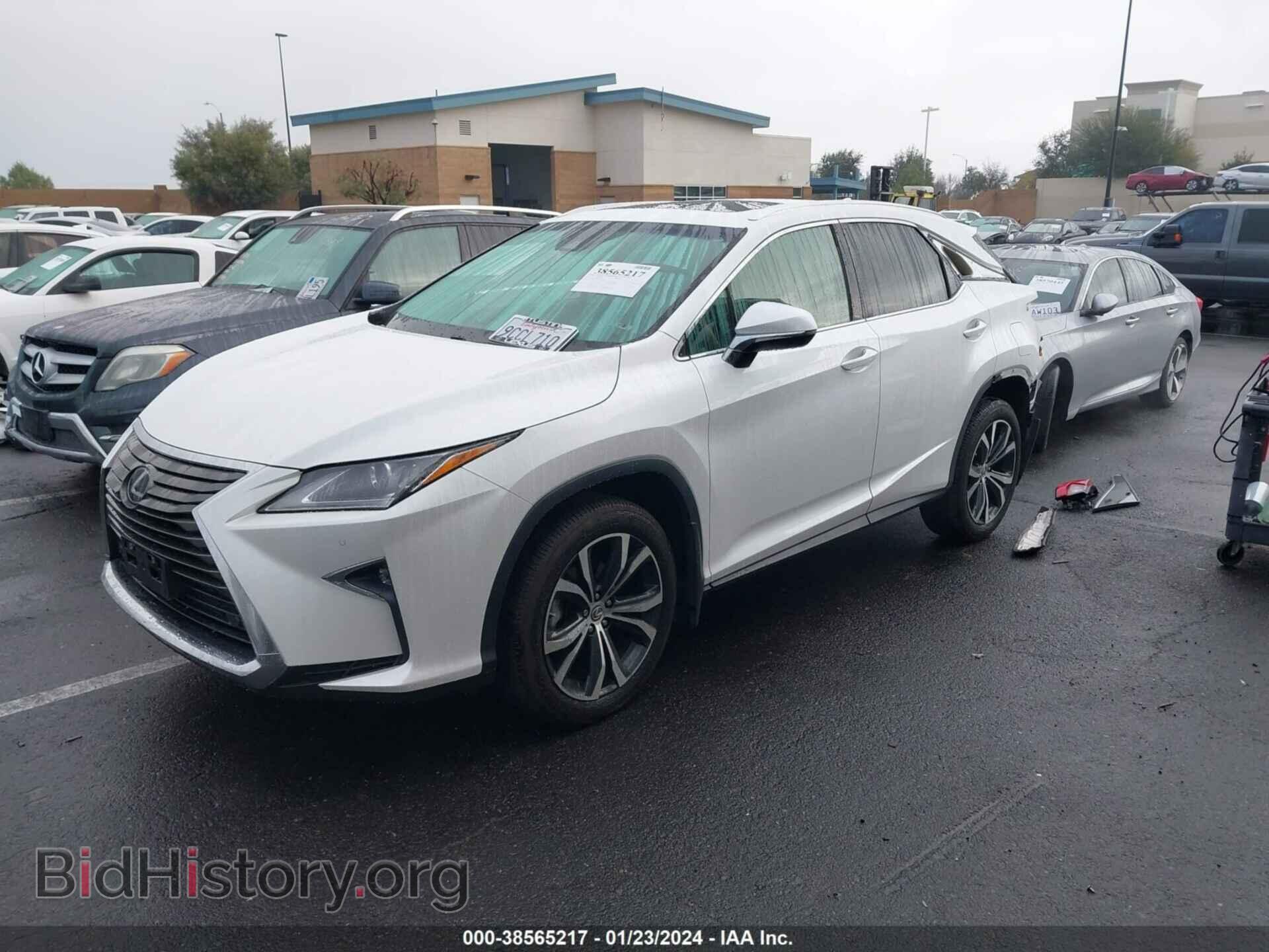 2017 LEXUS RX 350 - VIN: 2T2ZZMCA8HC060355 - Фото 2