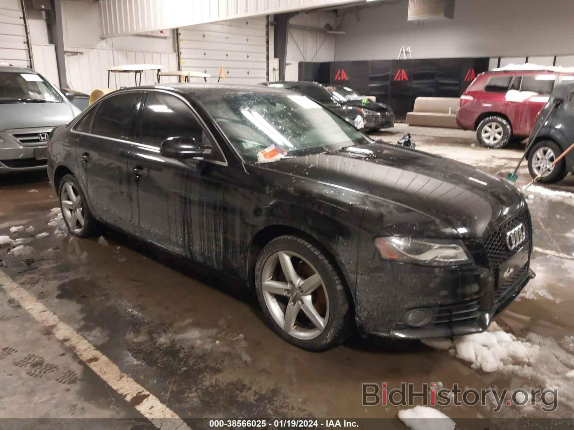 Photo WAUBFAFL2CN012895 - AUDI A4 2012