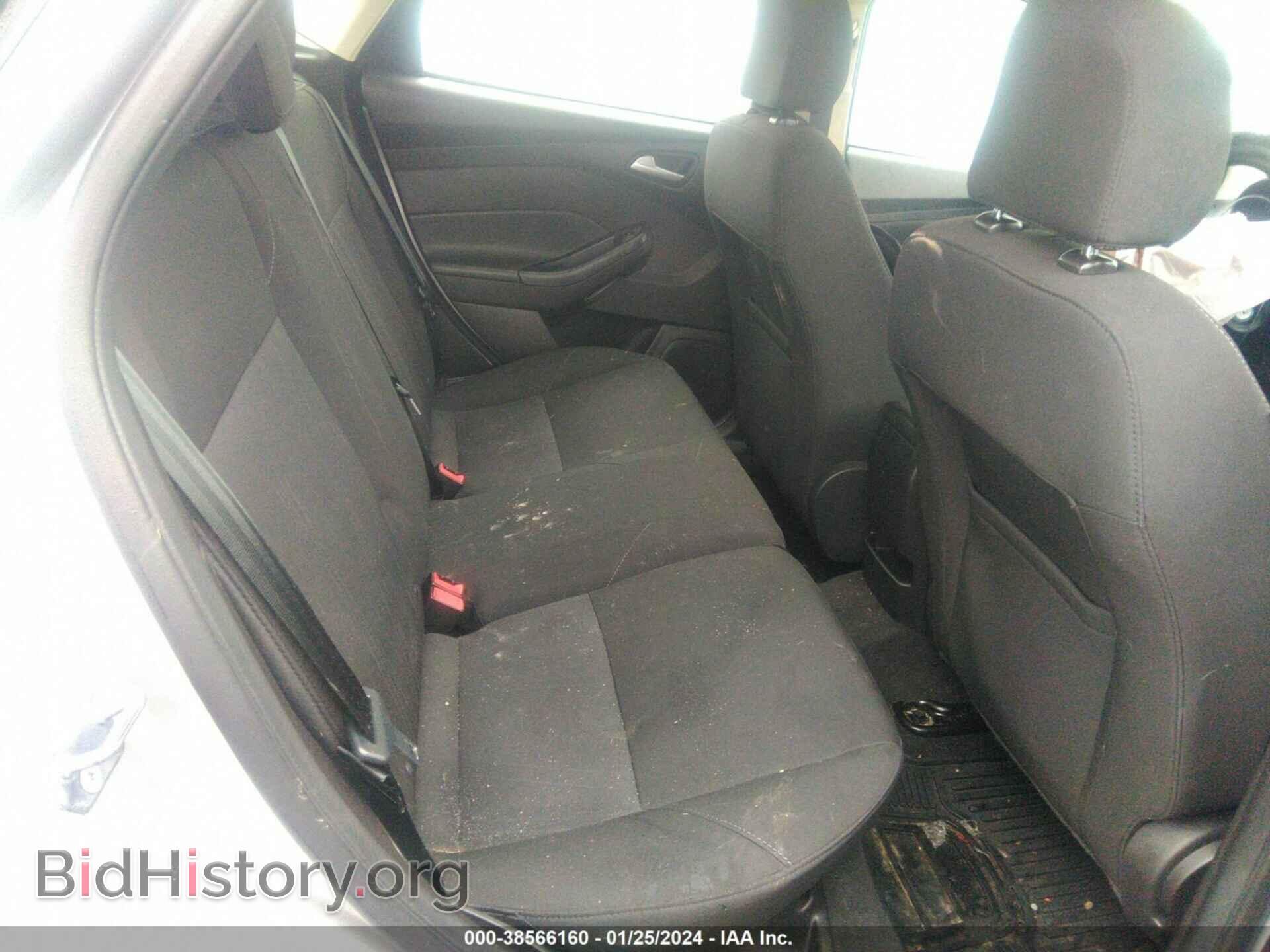 2017 FORD FOCUS - VIN: 1FADP3K23HL204157 - Фото 8
