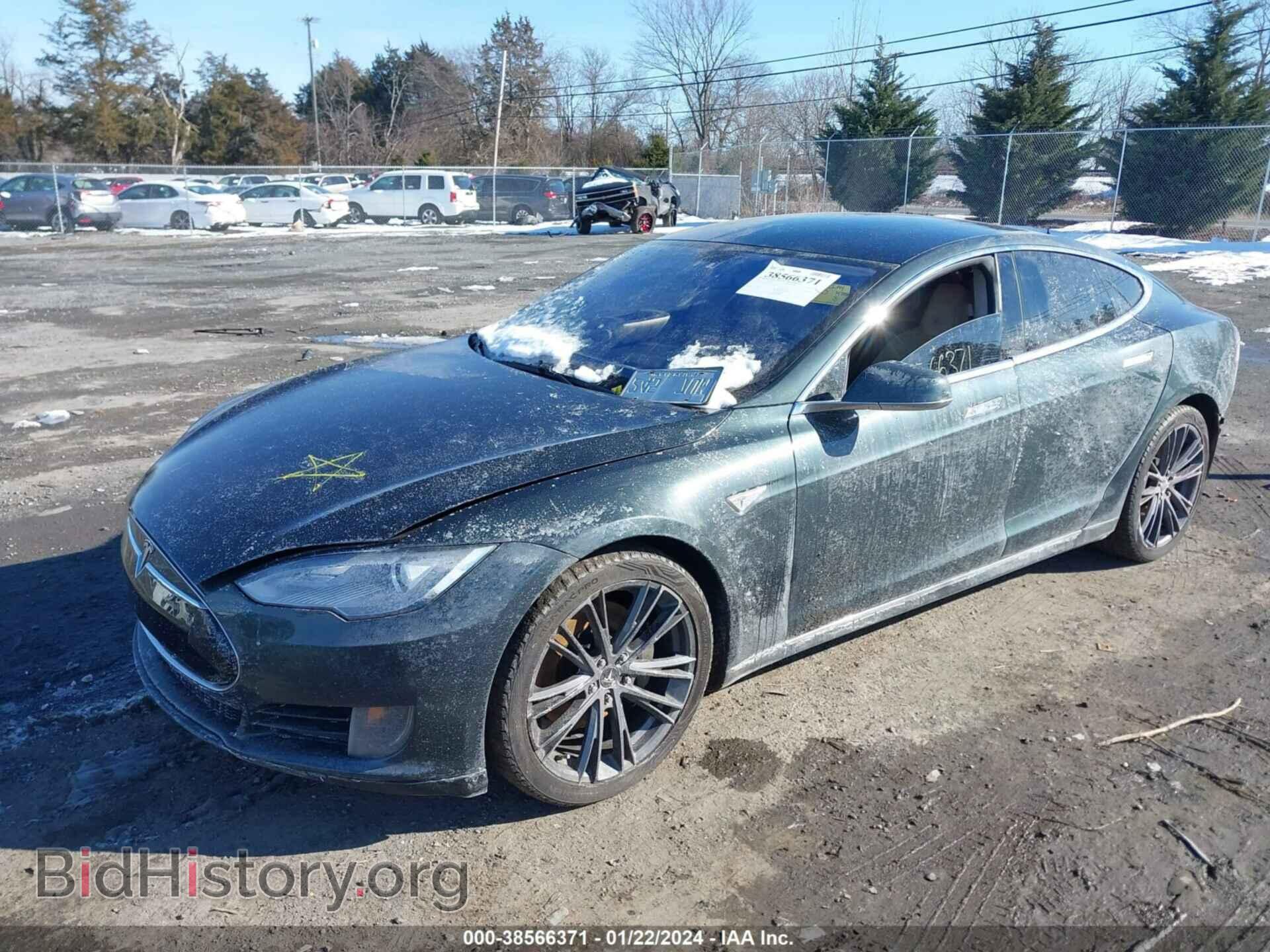 2014 TESLA MODEL S - VIN: 5YJSA1S13EFP46744 - Photo 2