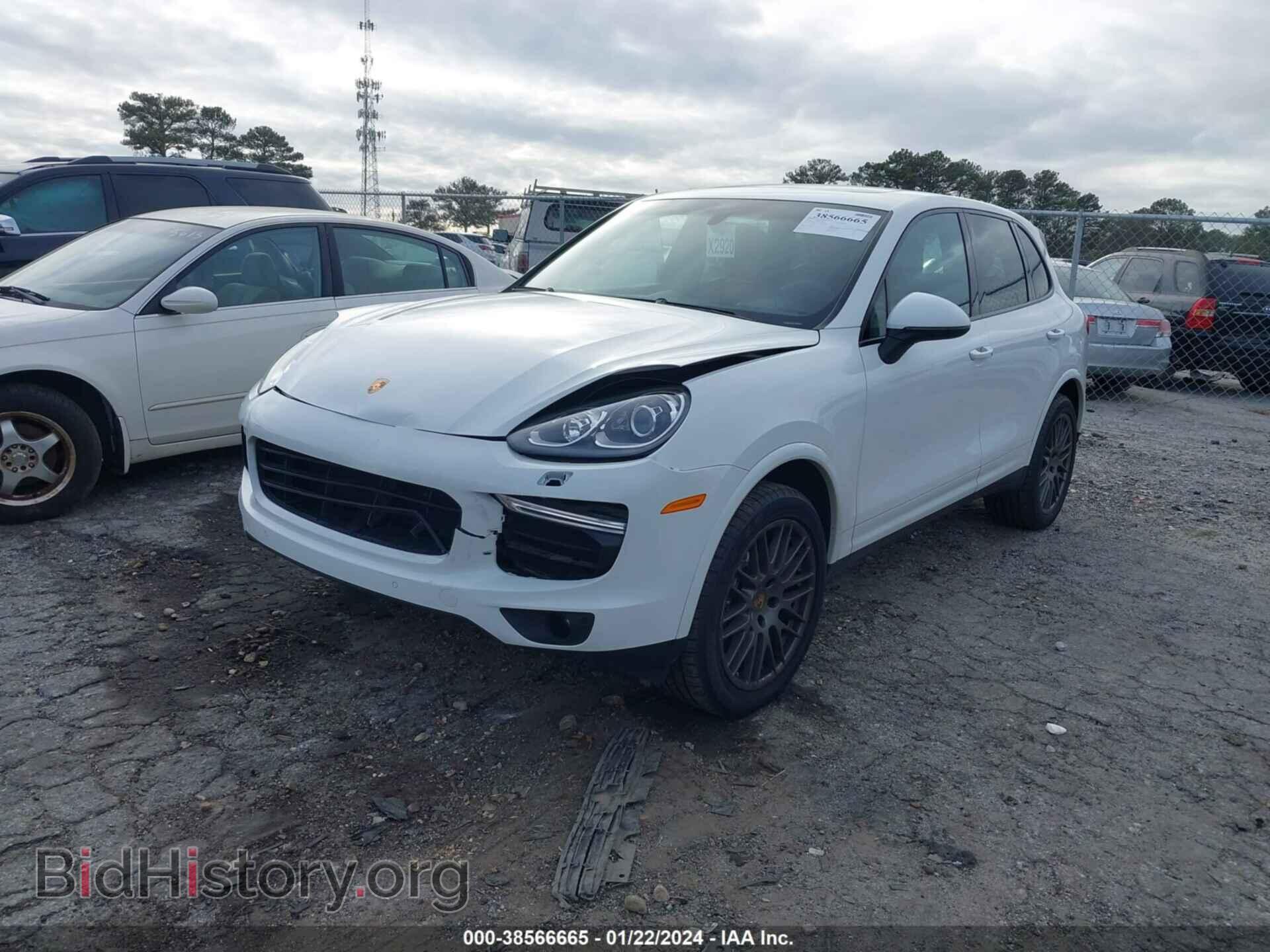 2017 PORSCHE CAYENNE - VIN: WP1AA2A2XHKA82234 - Фото 2
