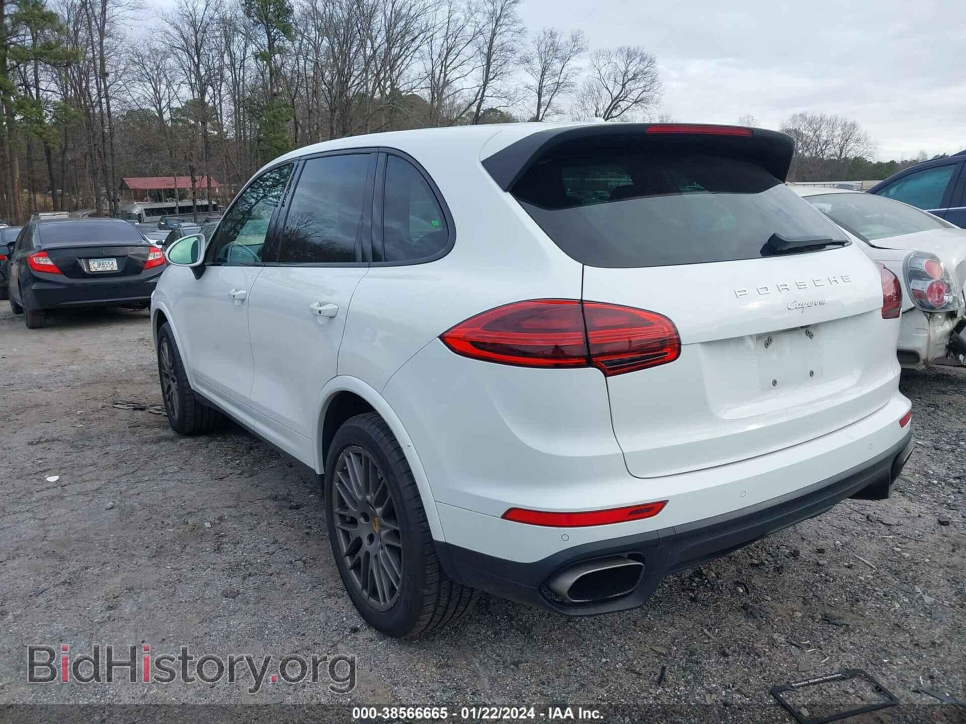 2017 PORSCHE CAYENNE - VIN: WP1AA2A2XHKA82234 - Фото 3