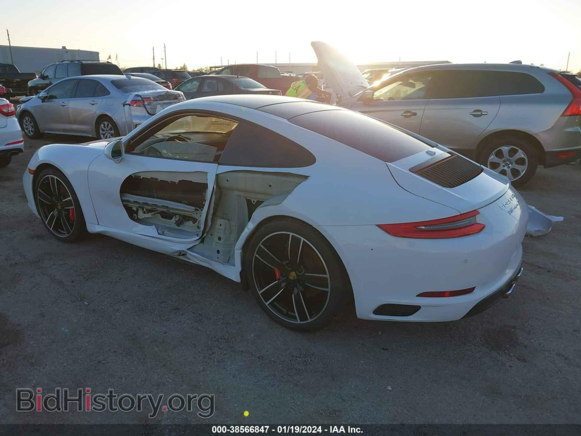 2017 PORSCHE 911 - VIN: WP0AB2A95HS123655 - Фото 3